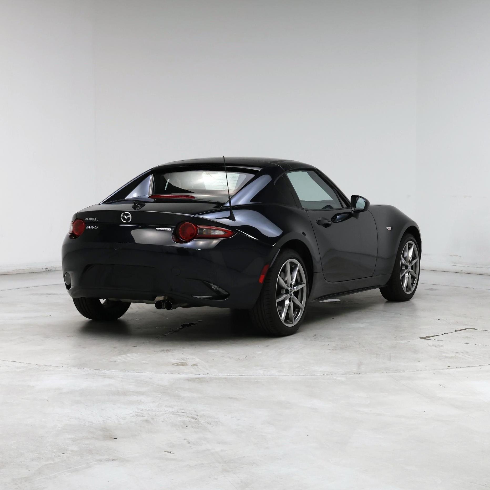 Thumbnail: 2022 Mazda MX-5 Miata - 8