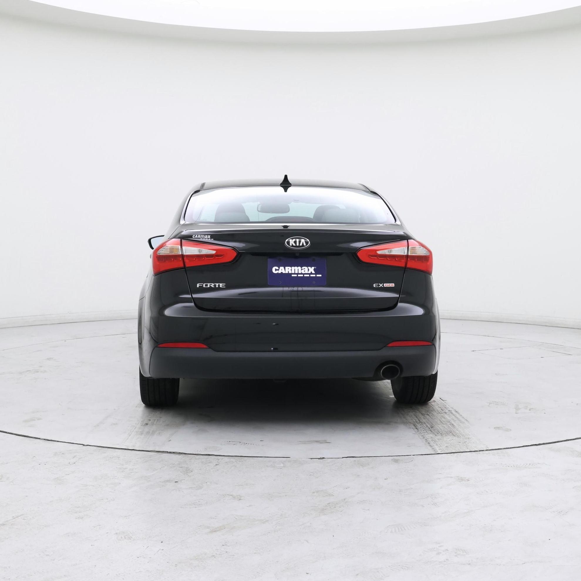 Thumbnail: 2016 Kia Forte - 6