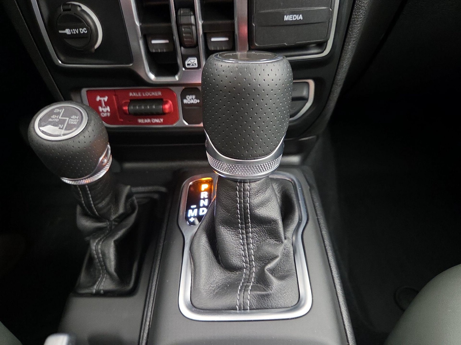 2025 Jeep Gladiator Mojave X - Photo 19