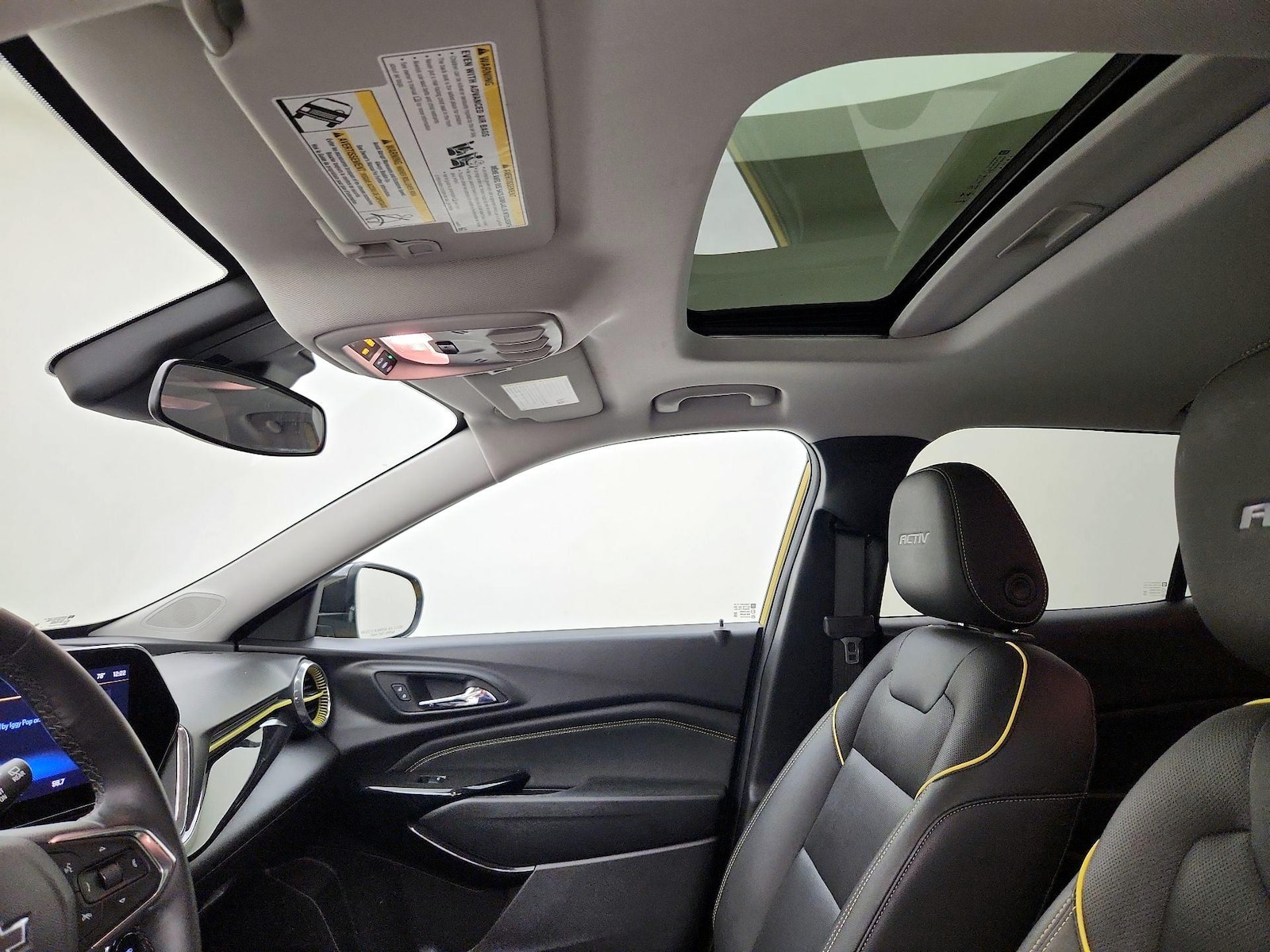 2025 Chevrolet Trax Activ - Photo 20