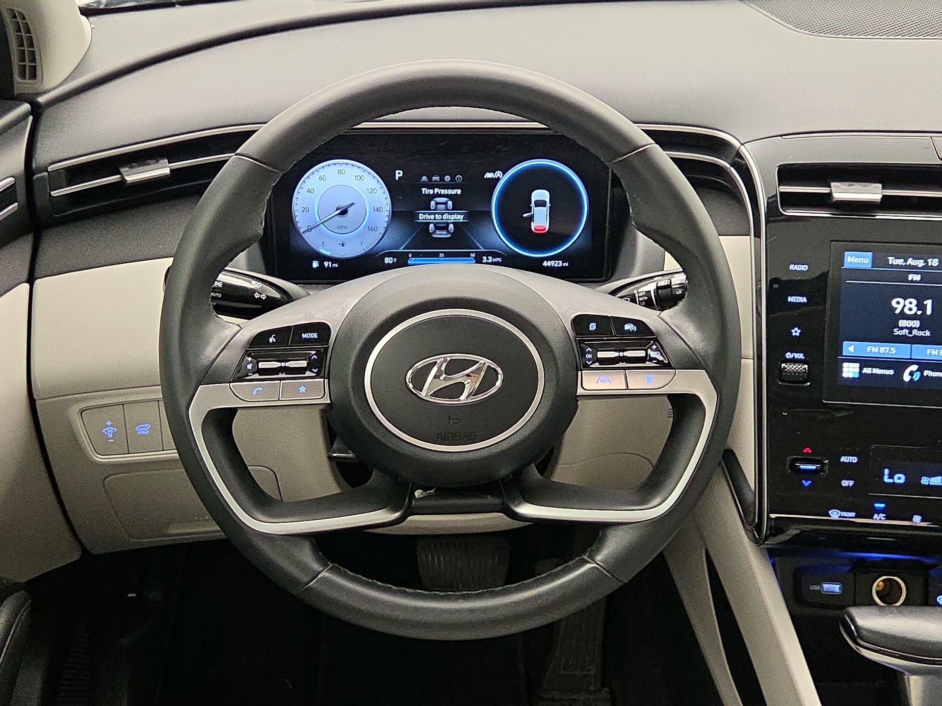 Thumbnail: 2022 Hyundai Tucson - 10