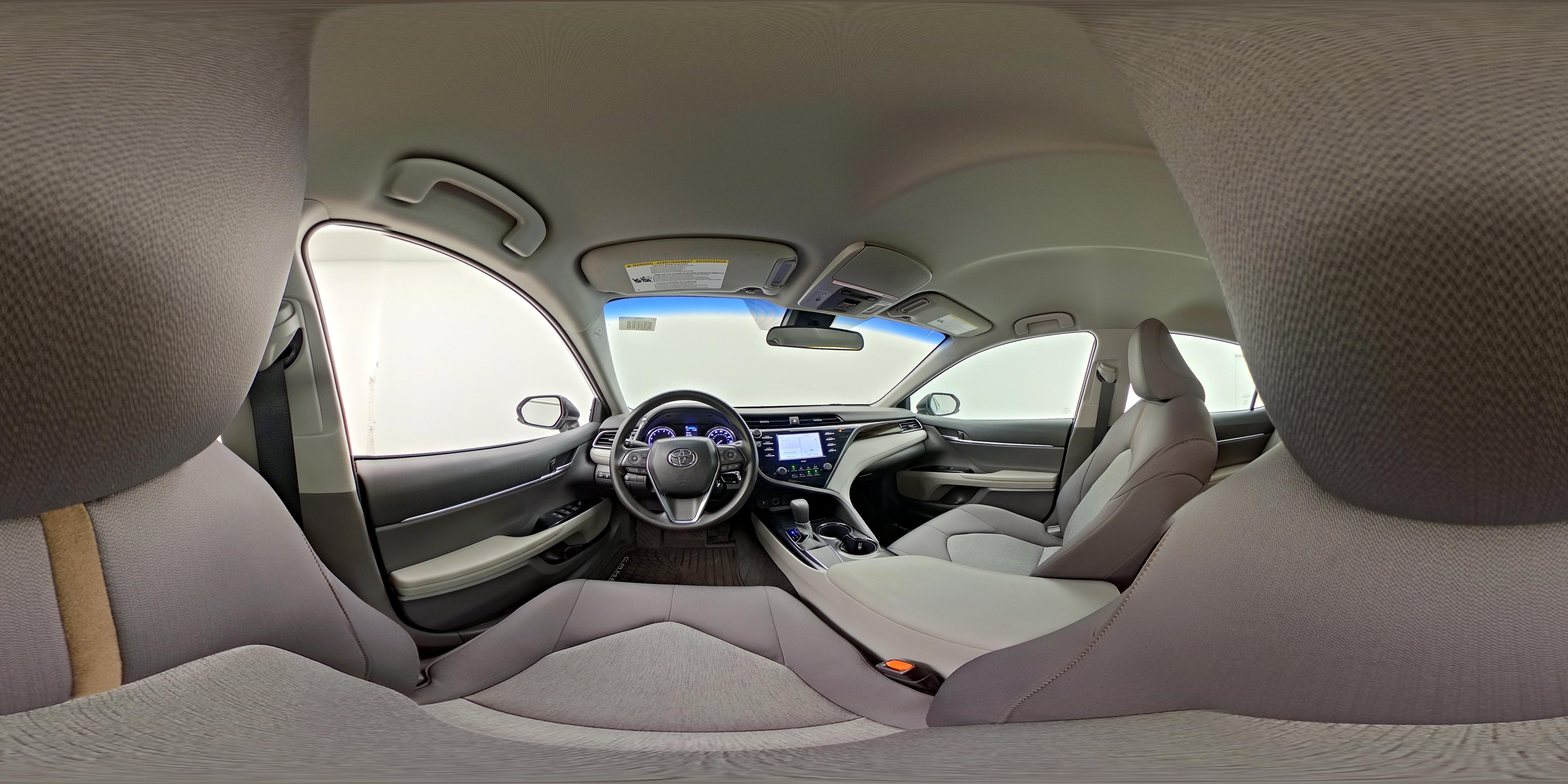 2020 Toyota Camry LE - Photo 27