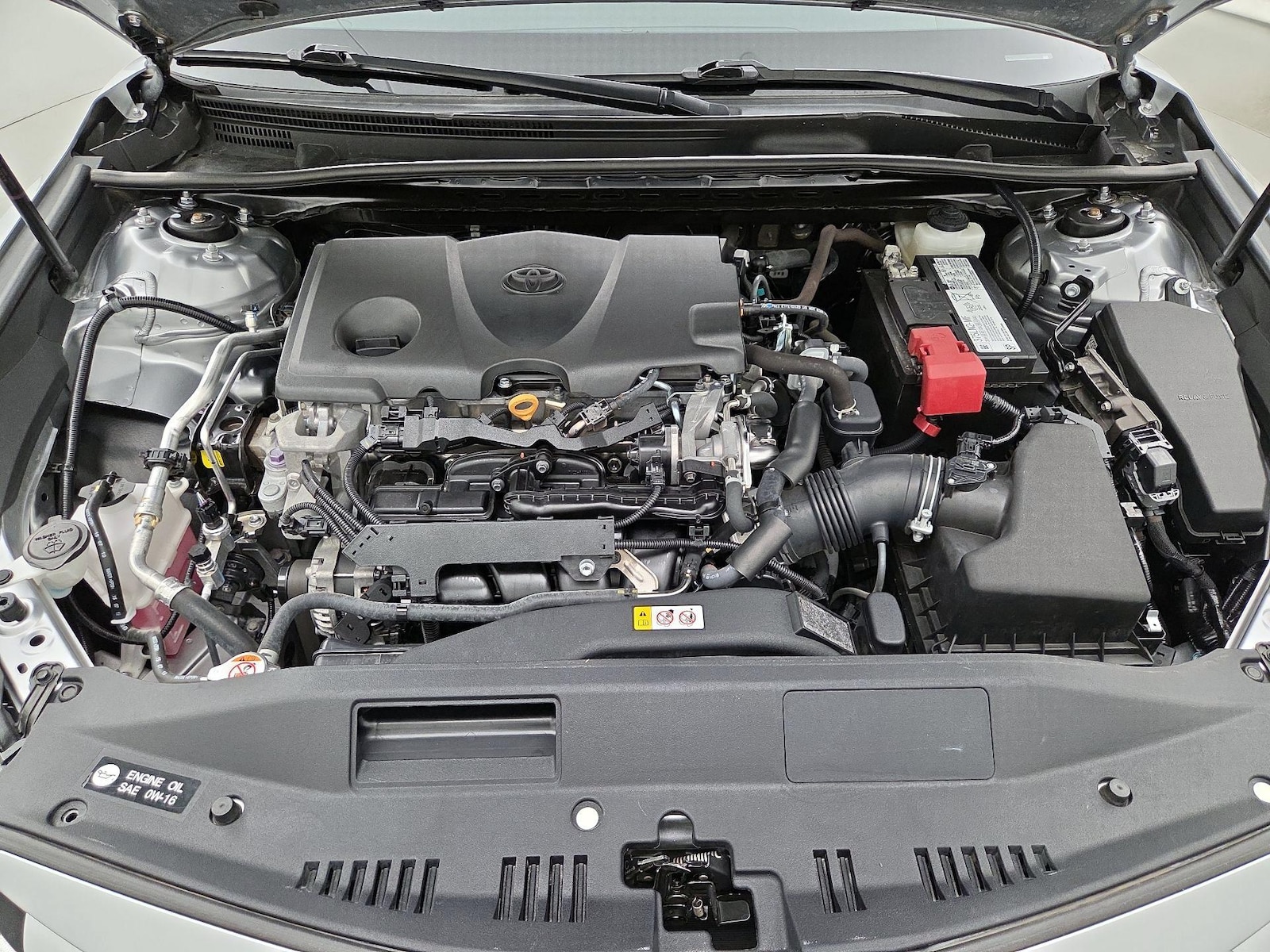 2020 Toyota Camry LE - Photo 23