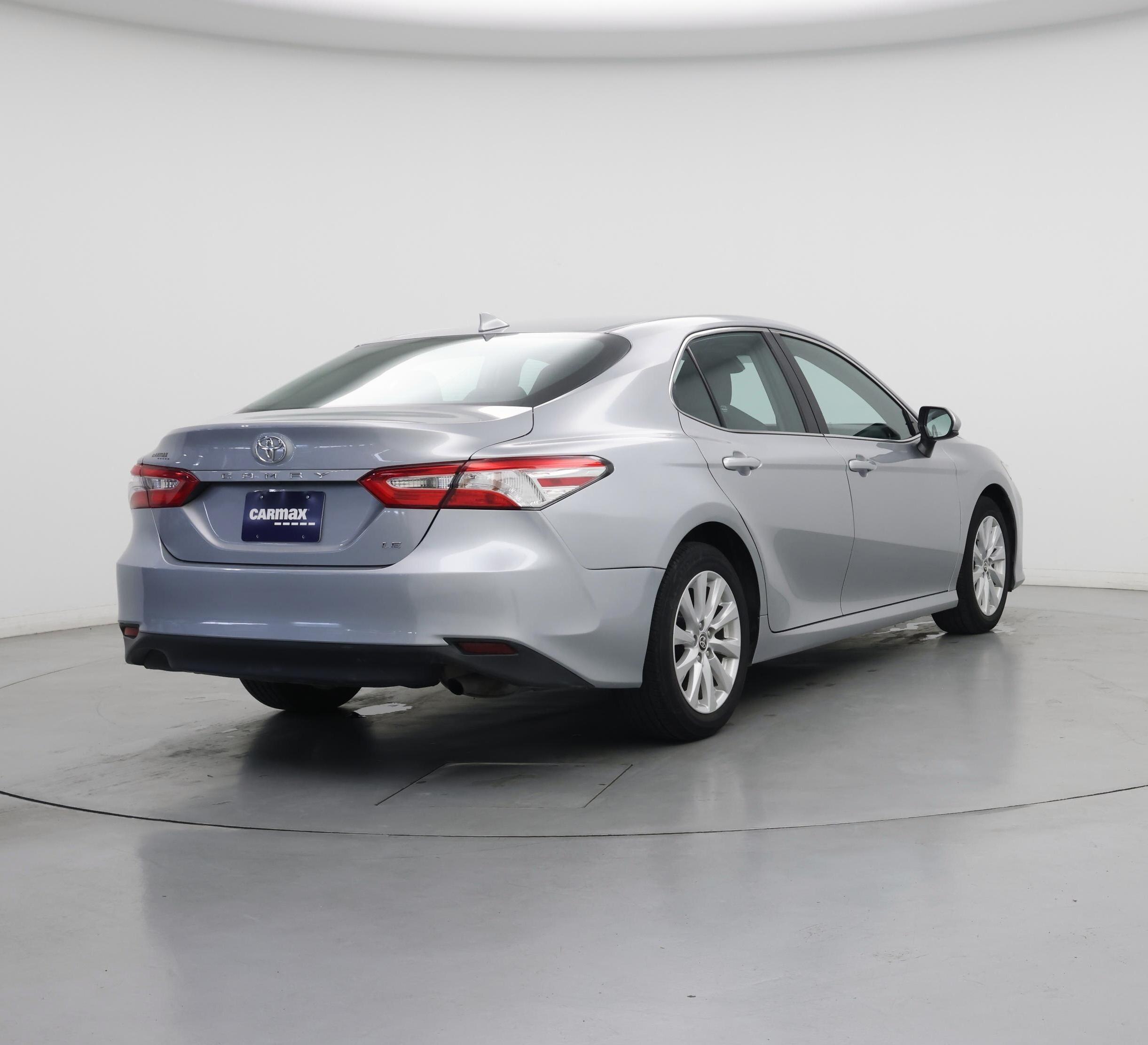 Thumbnail: 2020 Toyota Camry - 8