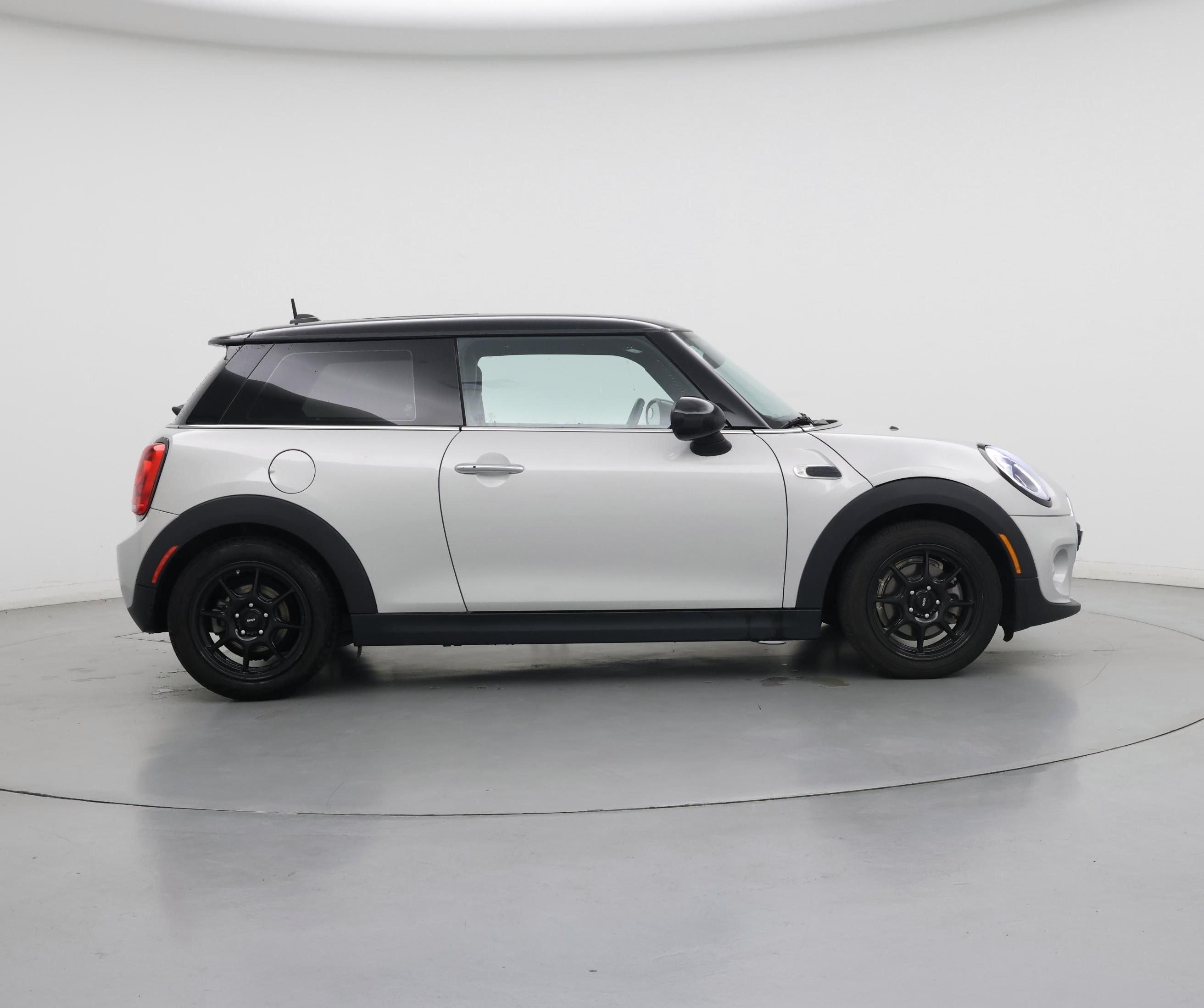 Thumbnail: 2015 MINI Cooper Hardtop - 7