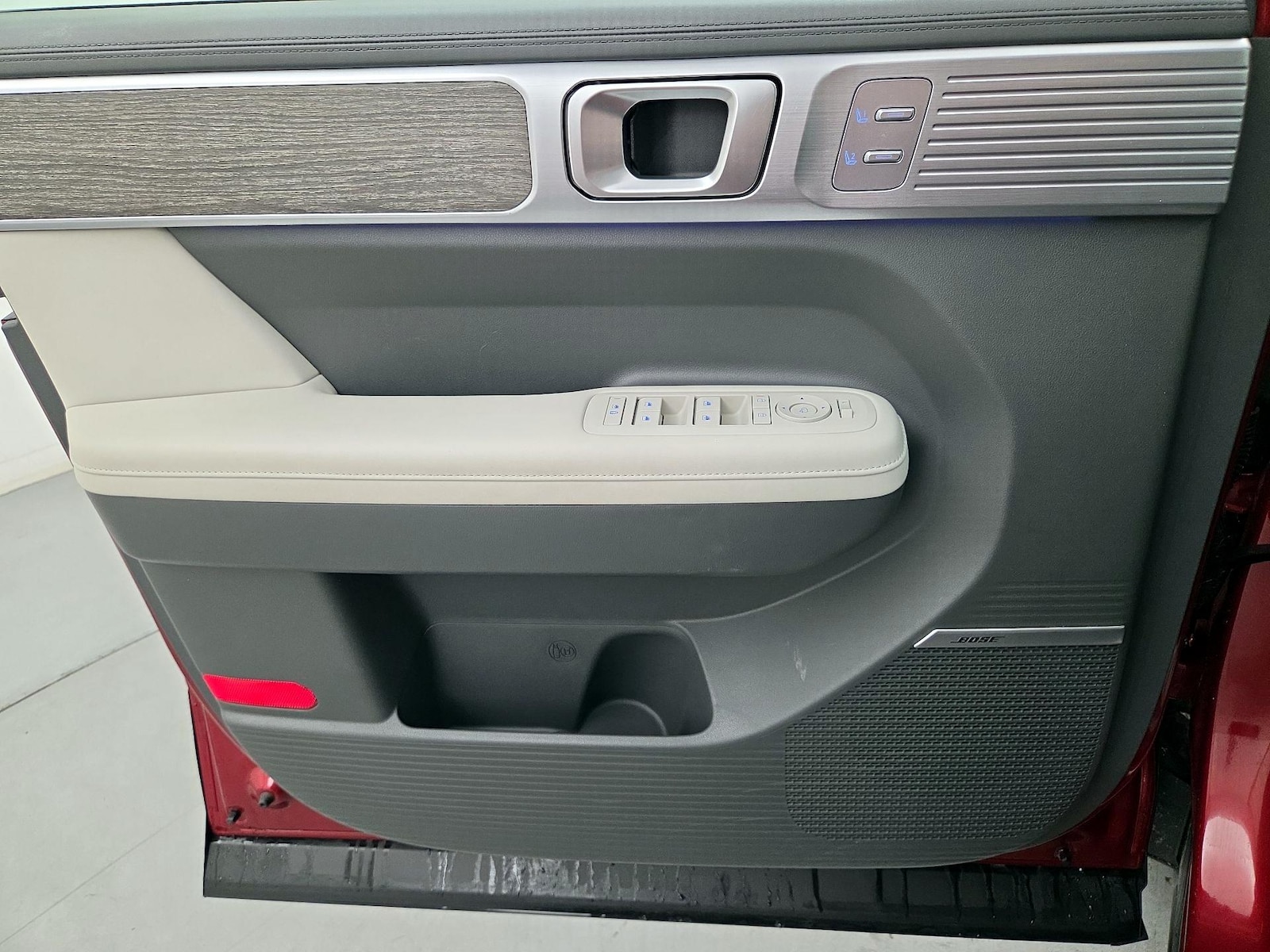 2024 Hyundai Santa Fe Limited - Photo 13