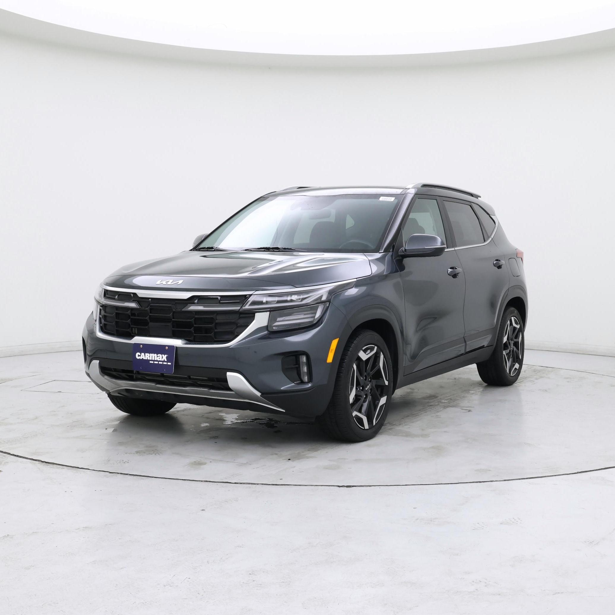 Thumbnail: 2024 Kia Seltos - 4