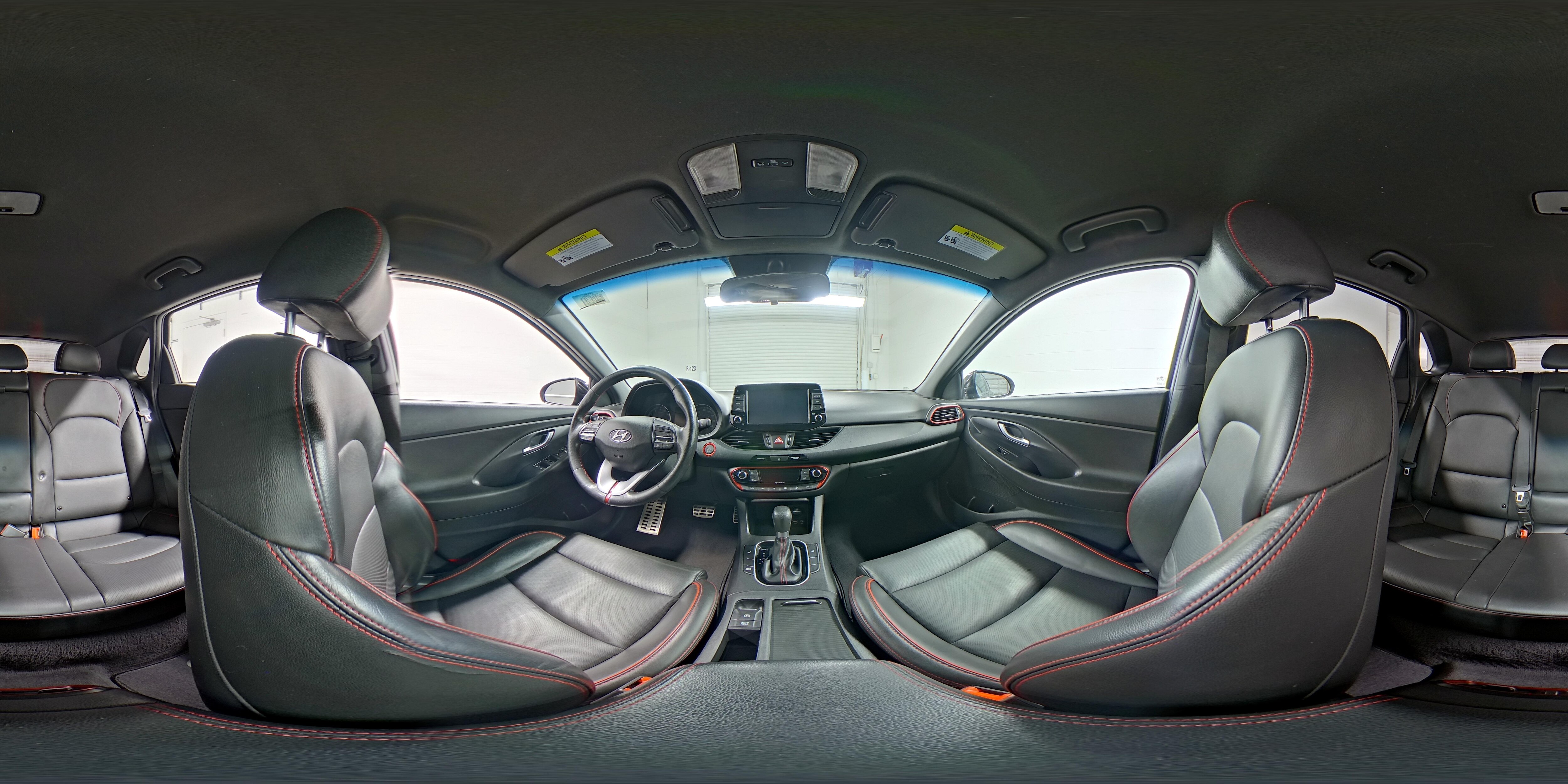 2018 Hyundai Elantra GT GT Sport - Photo 24