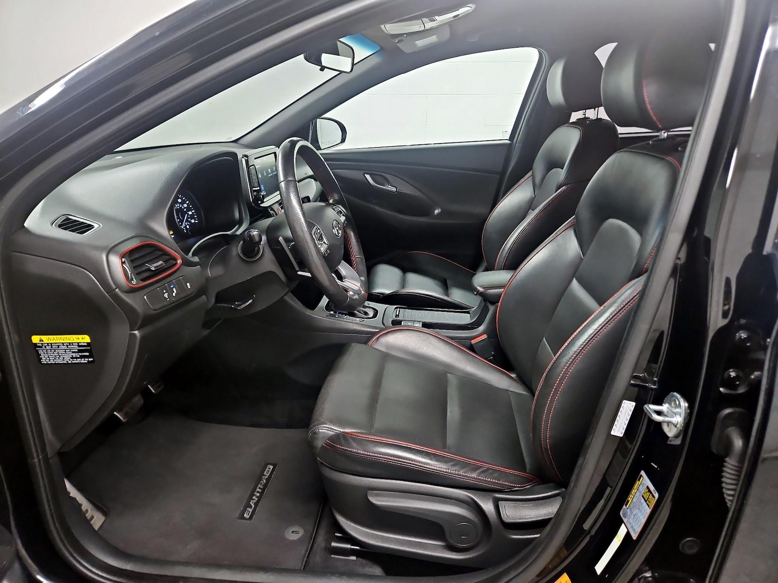 2018 Hyundai Elantra GT GT Sport - Photo 12