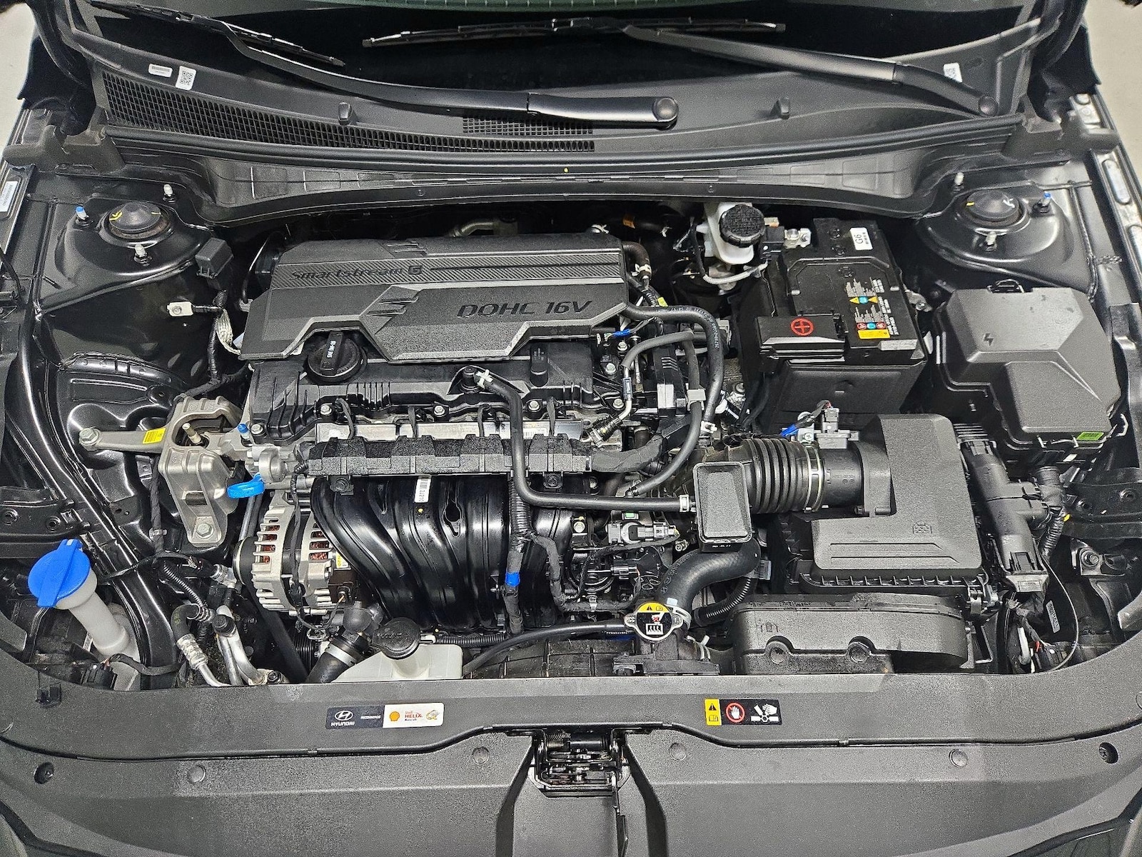 2025 Hyundai Elantra SEL - Photo 24