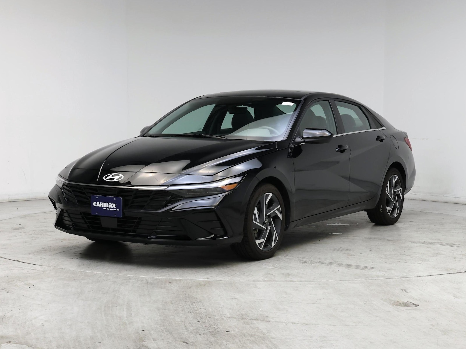 2025 Hyundai Elantra SEL - Photo 5
