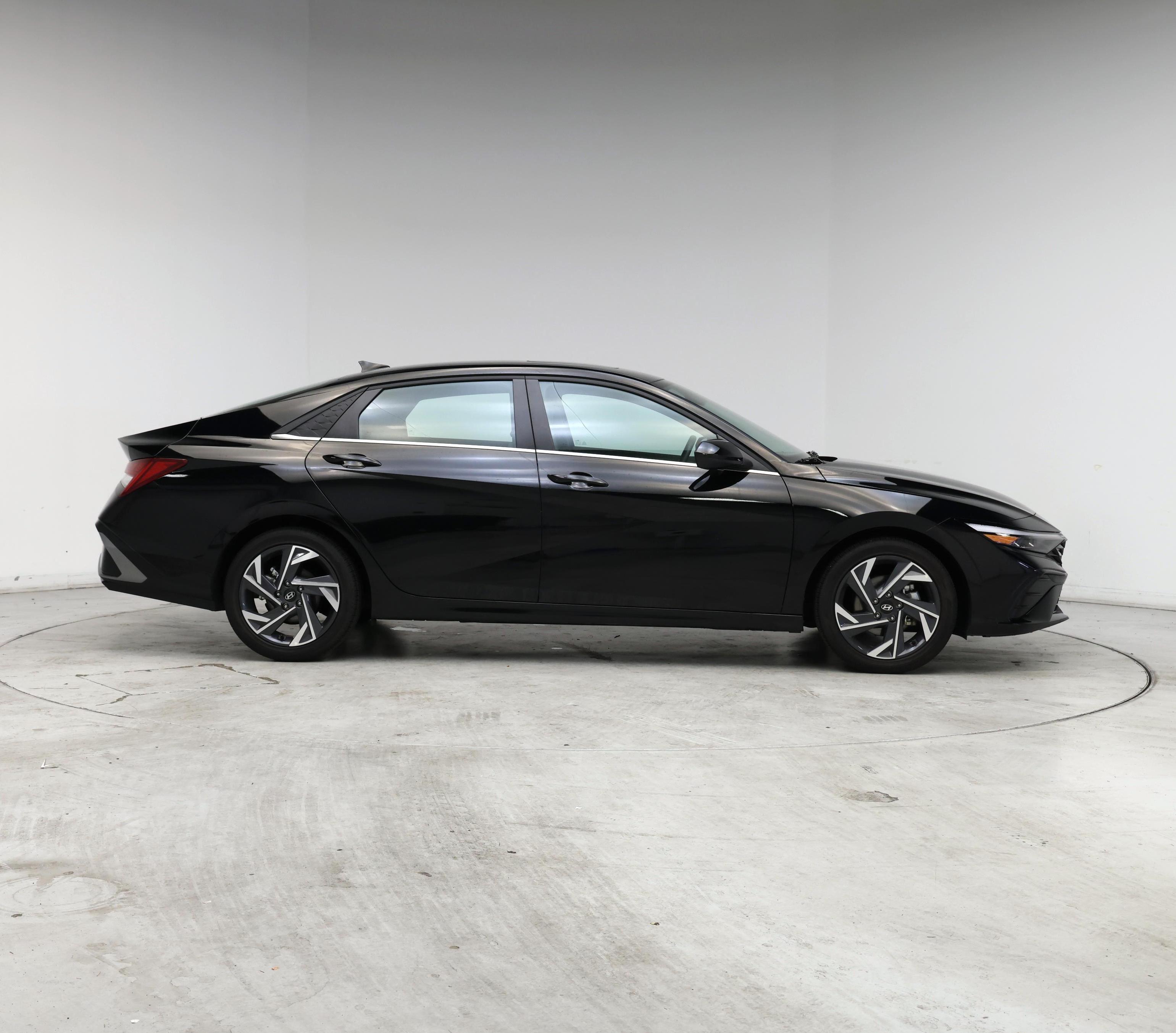 Thumbnail: 2025 Hyundai Elantra - 7