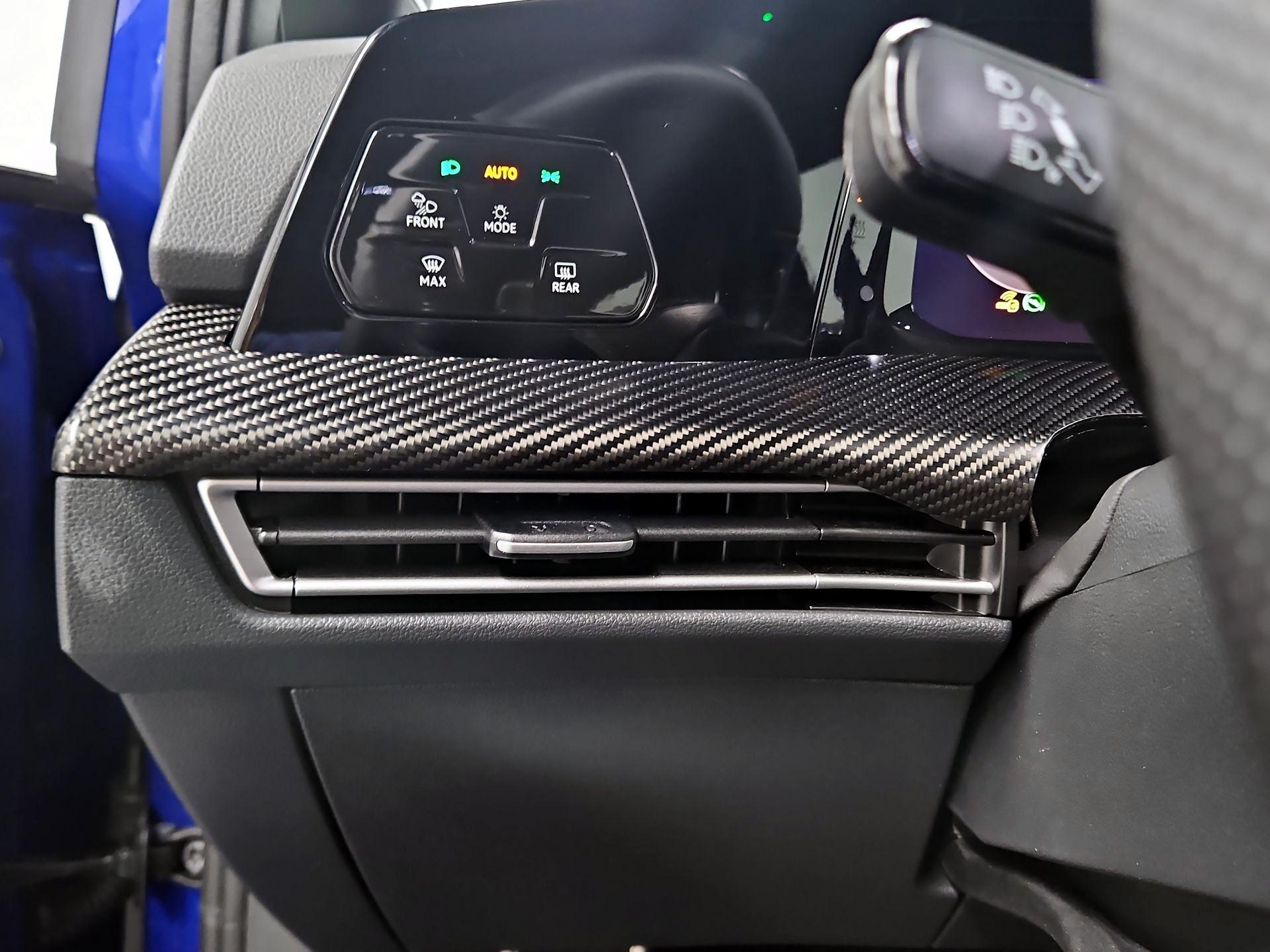 Thumbnail: 2025 Volkswagen Golf - 13