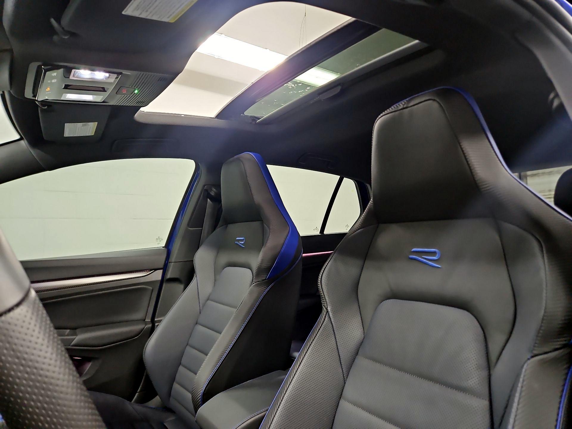 Thumbnail: 2025 Volkswagen Golf - 20