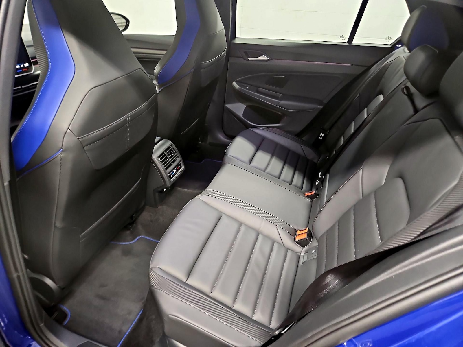 2025 Volkswagen Golf R R - Photo 22