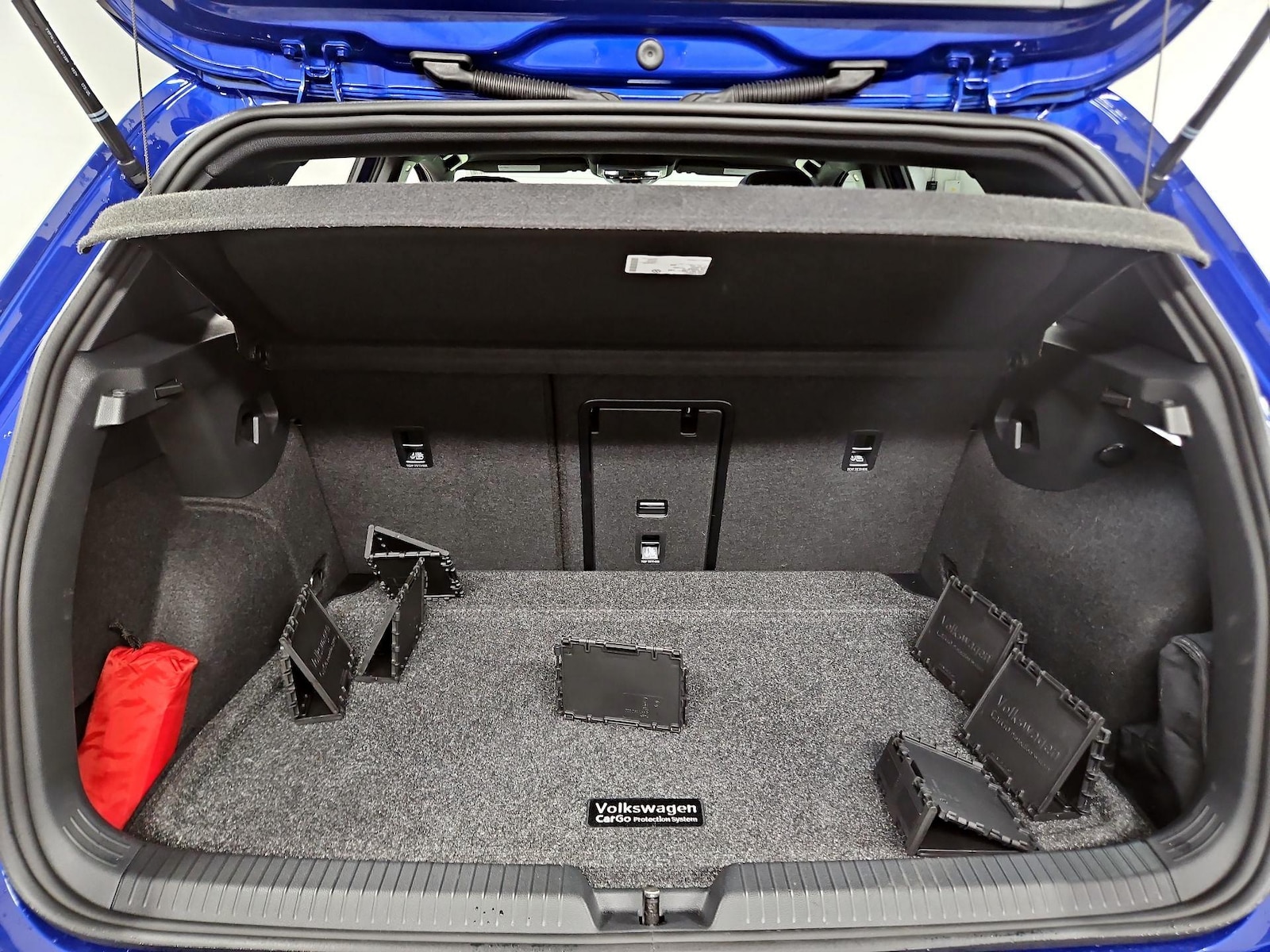 2025 Volkswagen Golf R R - Photo 23