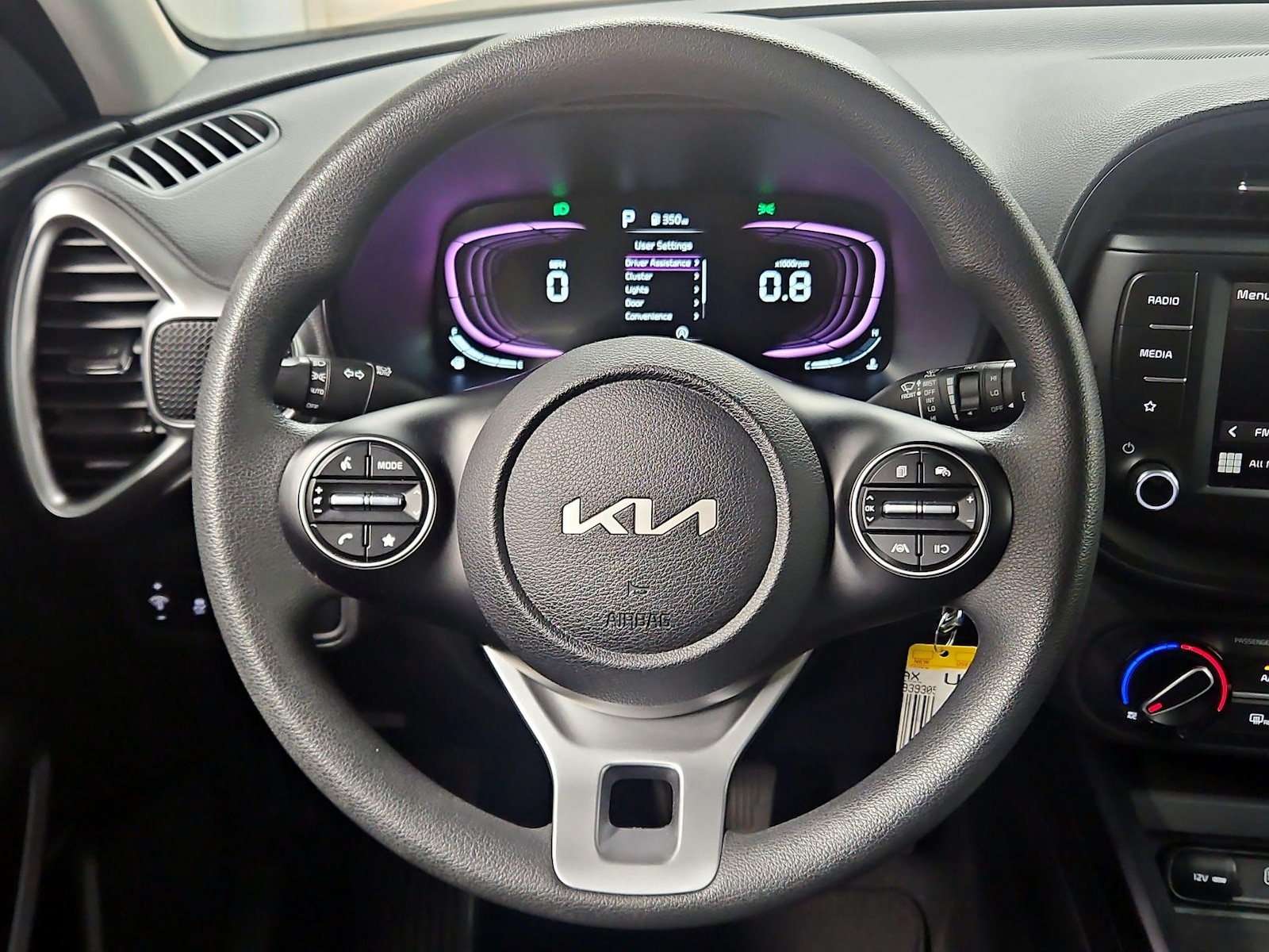 2025 Kia Soul LX - Photo 11