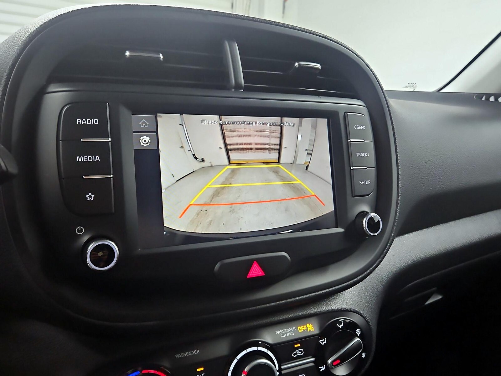2025 Kia Soul LX - Photo 15