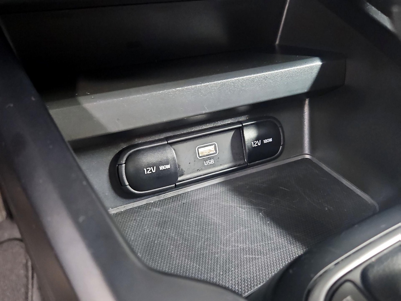 2025 Kia Soul LX - Photo 19