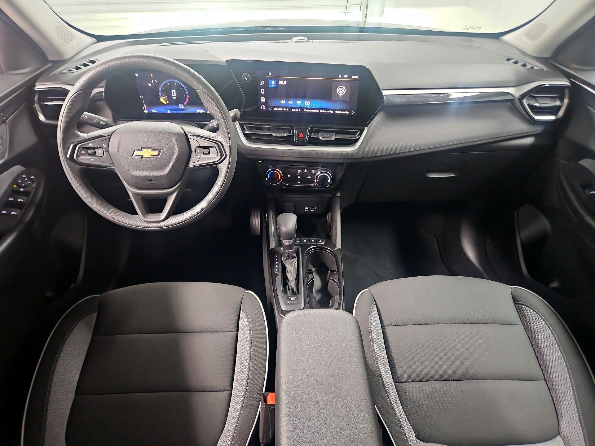 Thumbnail: 2025 Chevrolet TrailBlazer - 9