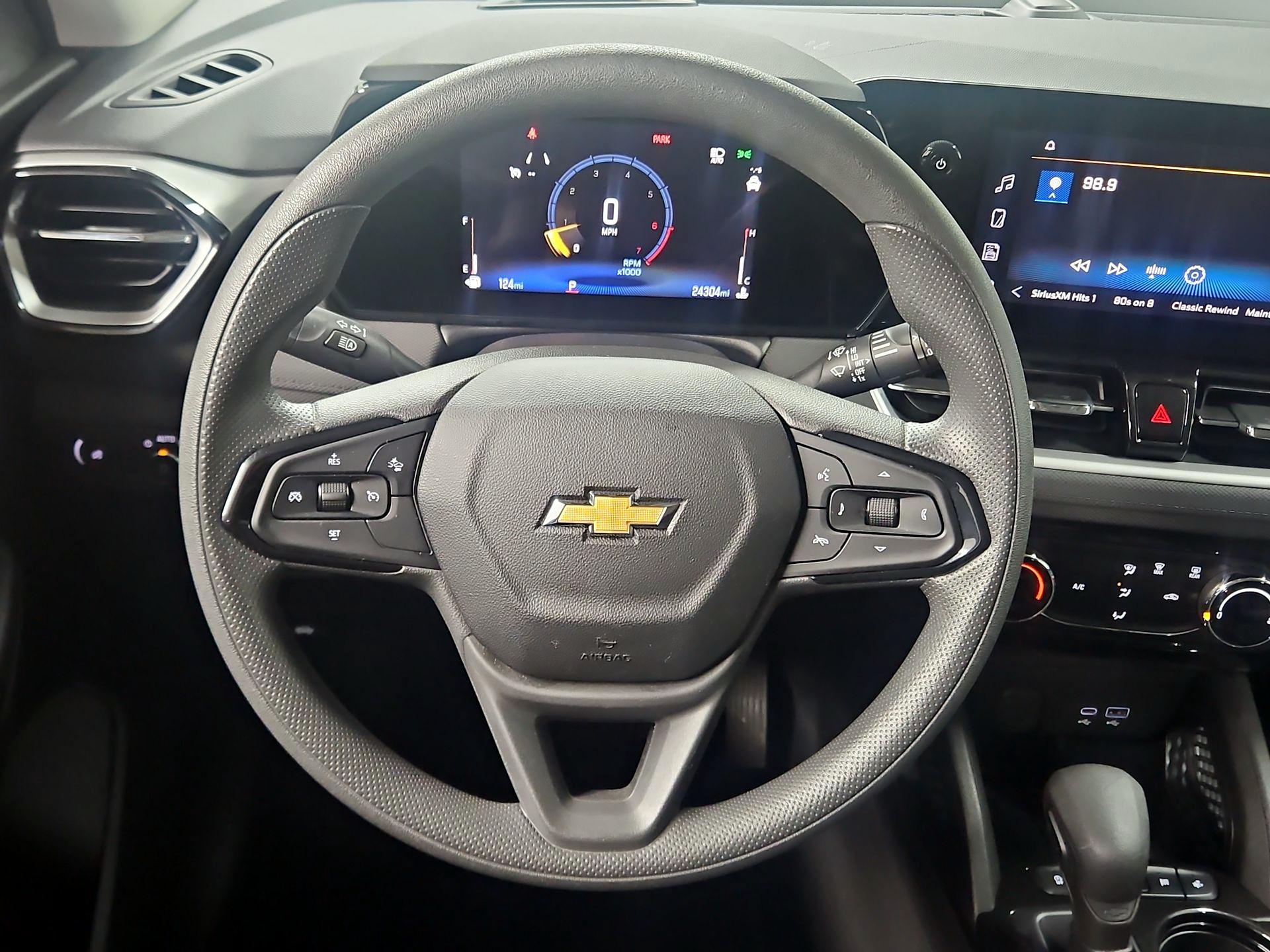 Thumbnail: 2025 Chevrolet TrailBlazer - 10