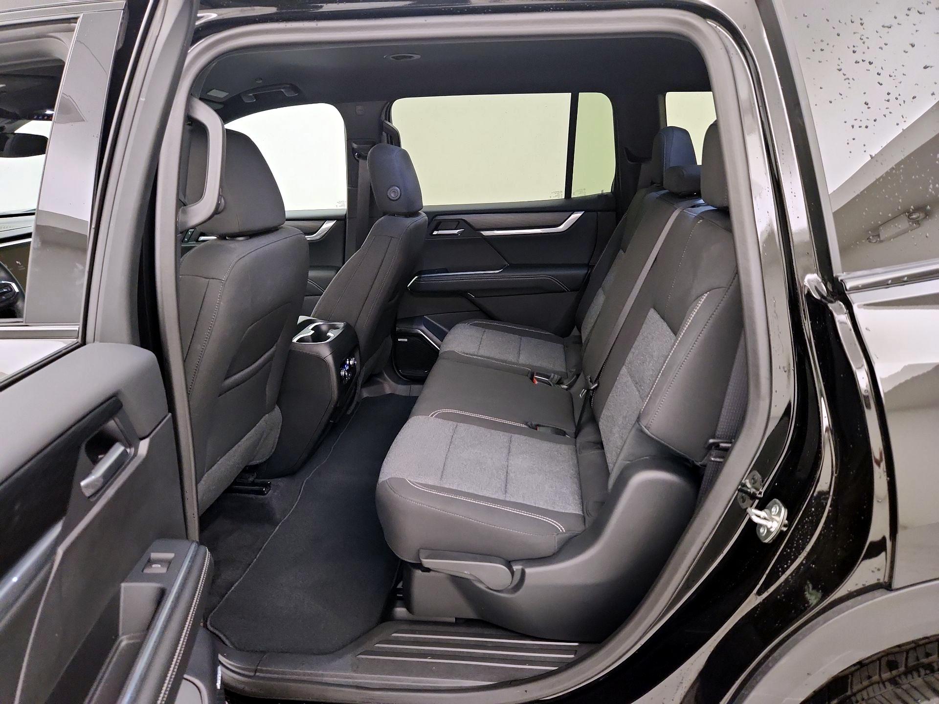 Thumbnail: 2025 GMC Acadia - 19