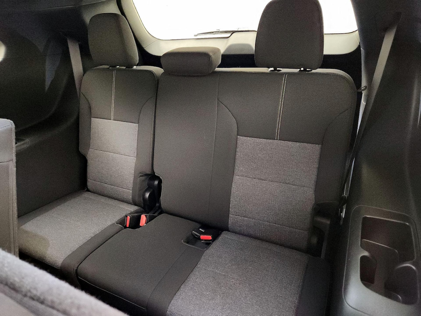 2025 GMC Acadia Elevation - Photo 21