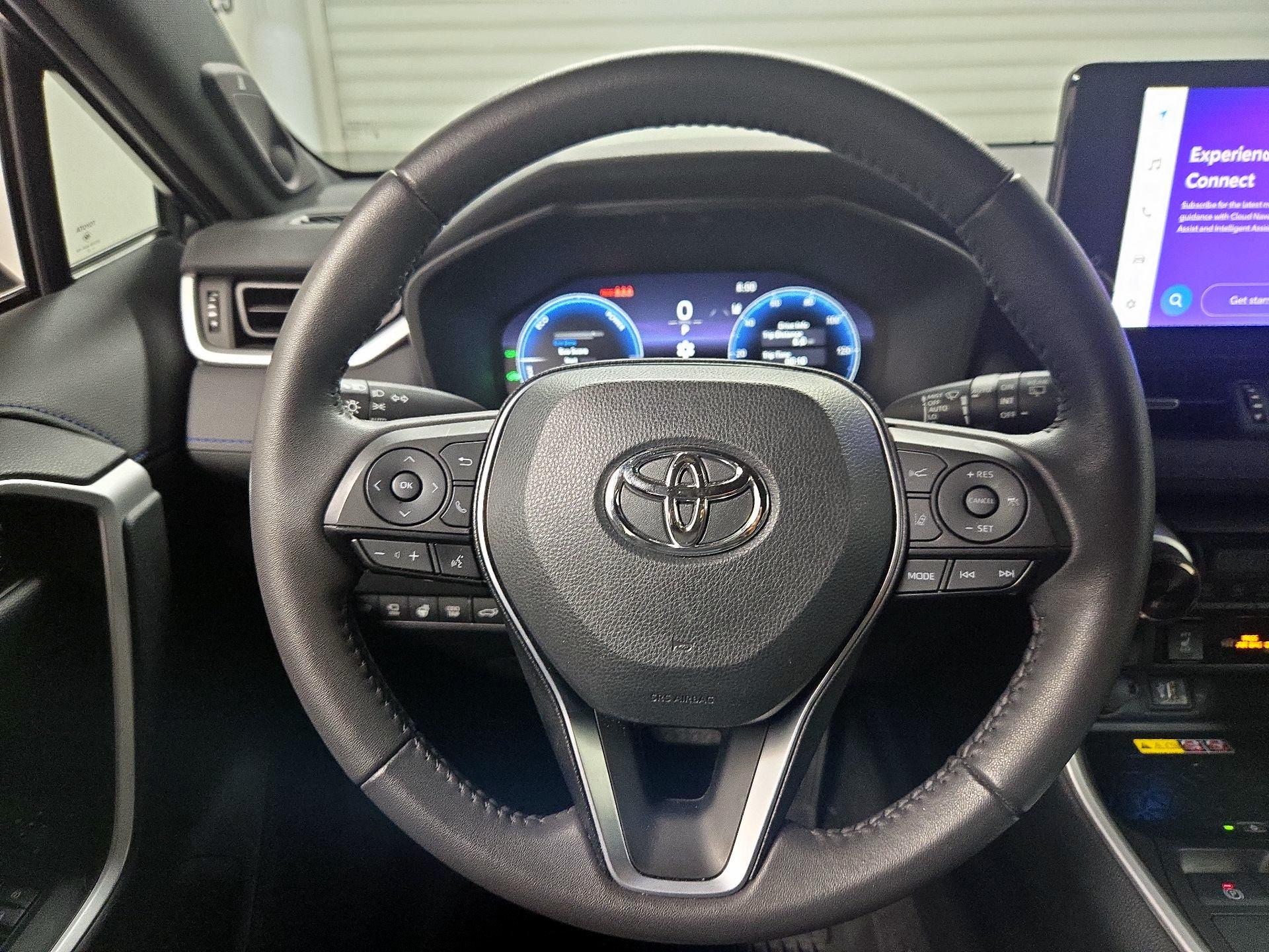 Thumbnail: 2023 Toyota RAV4 - 10