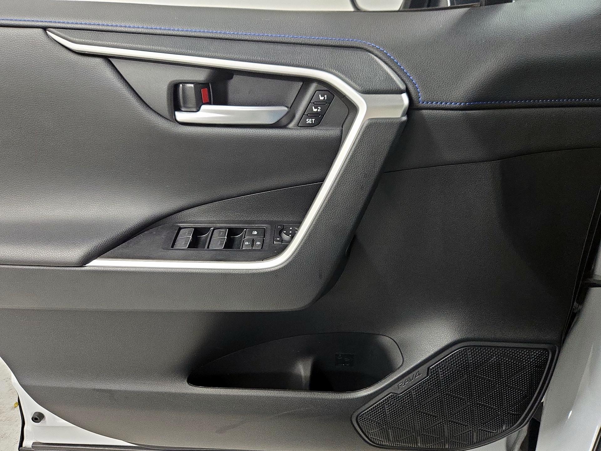Thumbnail: 2023 Toyota RAV4 - 12