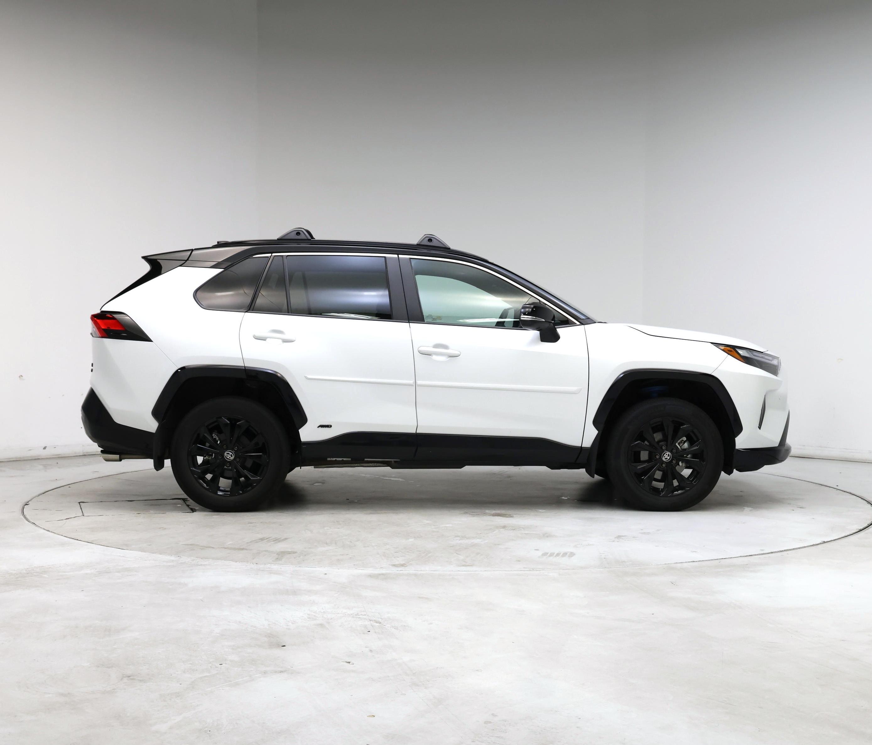 Thumbnail: 2023 Toyota RAV4 - 7