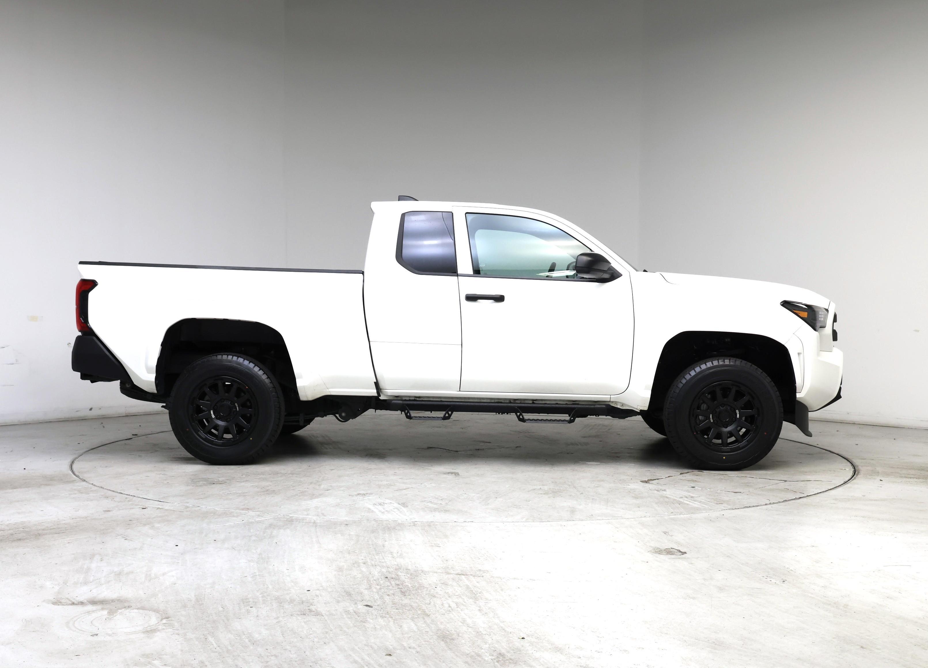 Thumbnail: 2024 Toyota Tacoma - 7