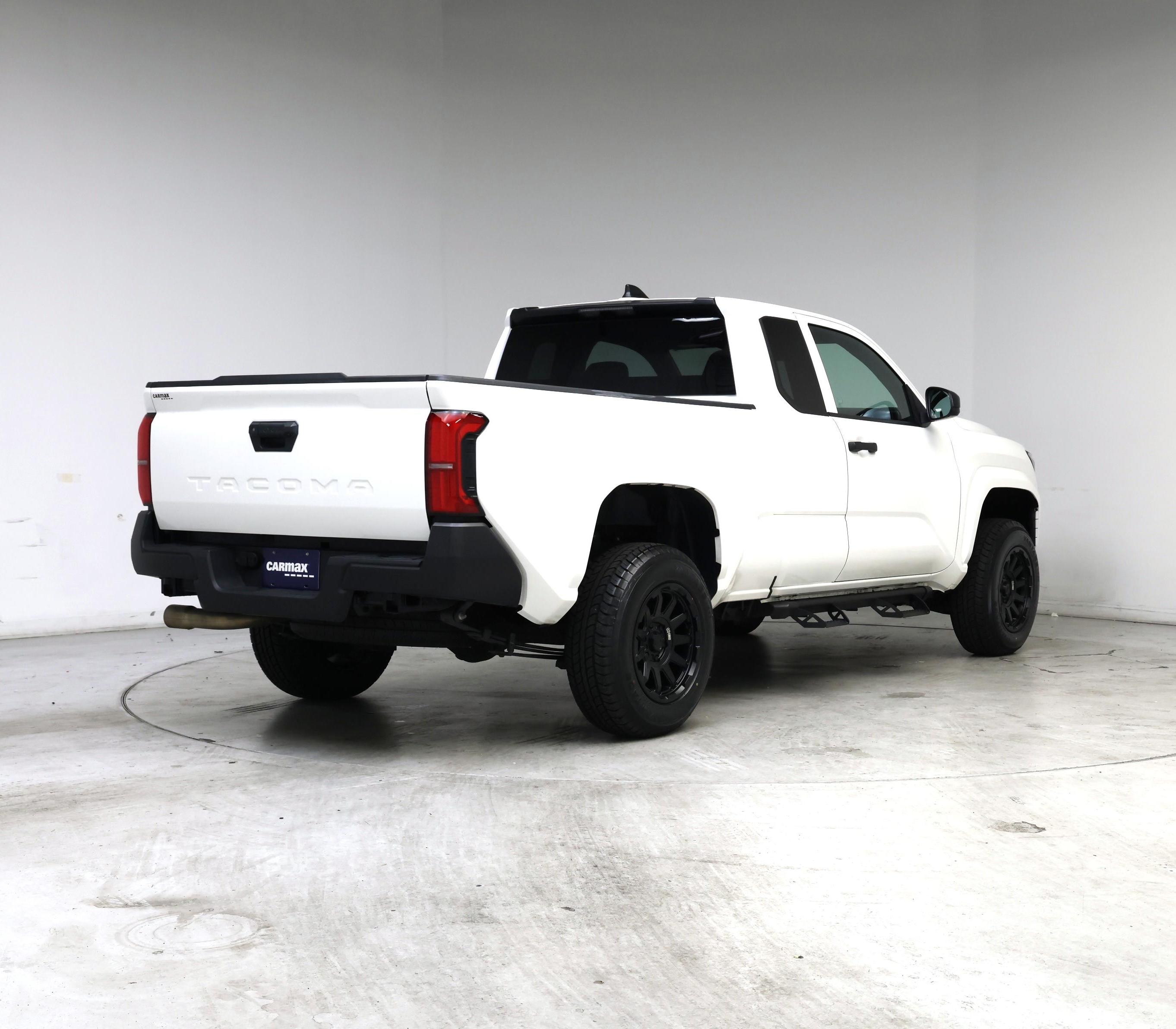 Thumbnail: 2024 Toyota Tacoma - 8