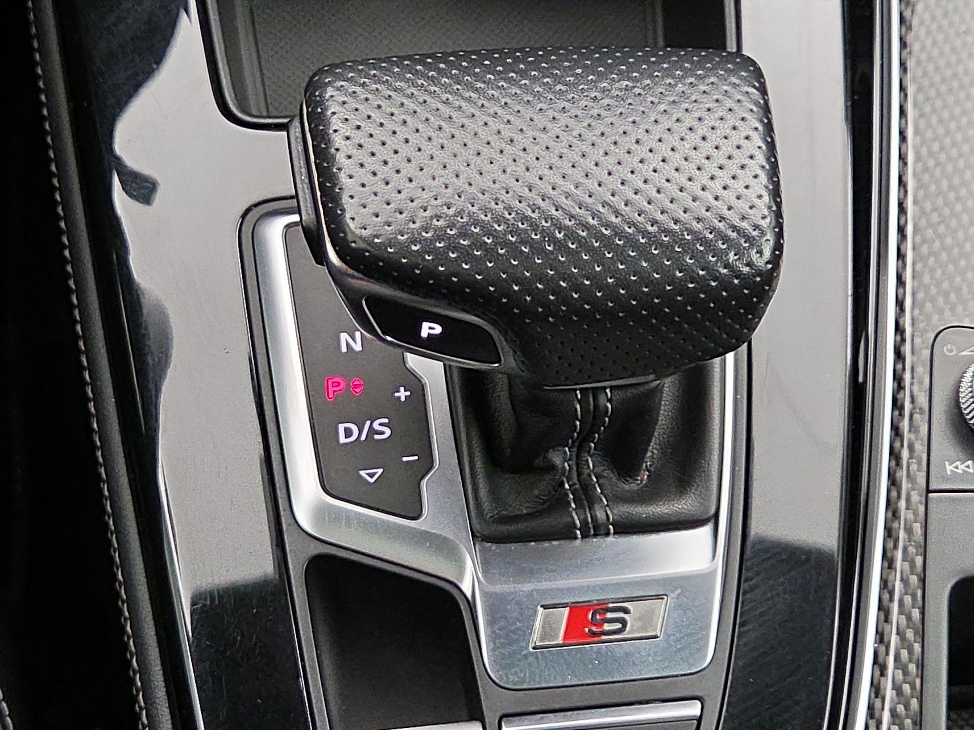 Thumbnail: 2023 Audi S5 - 18