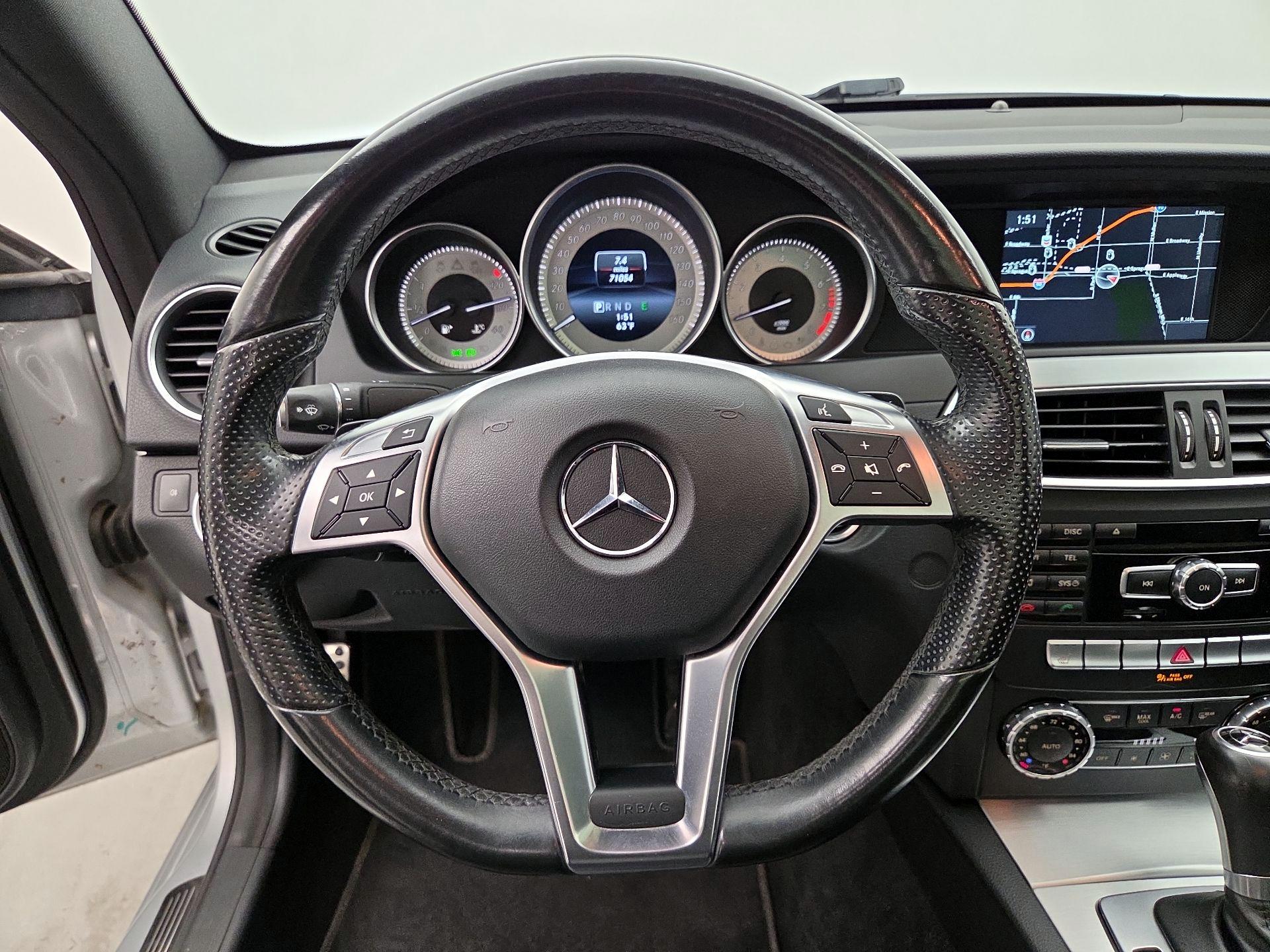Thumbnail: 2015 Mercedes-Benz C-Class - 10