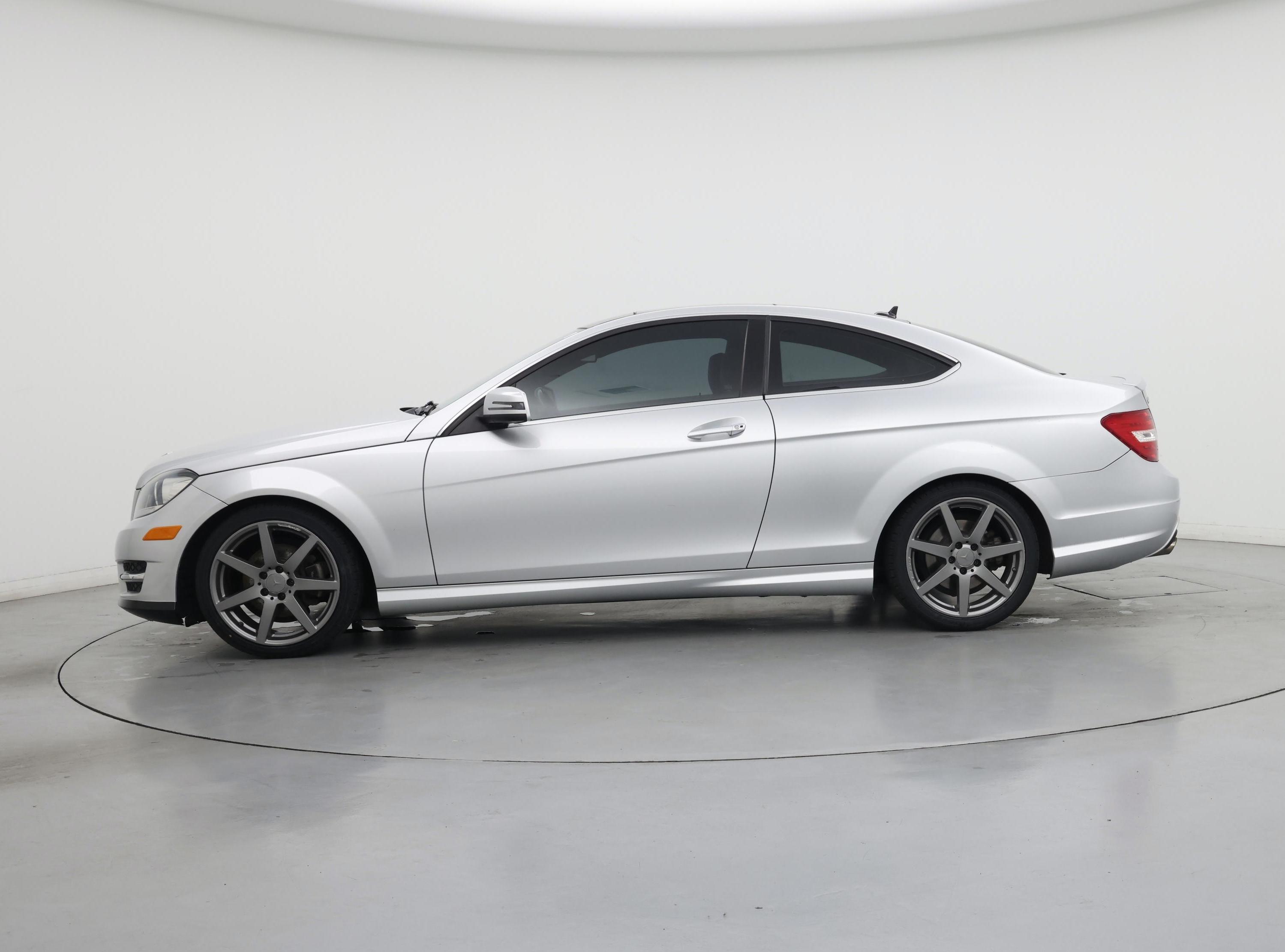 Thumbnail: 2015 Mercedes-Benz C-Class - 3
