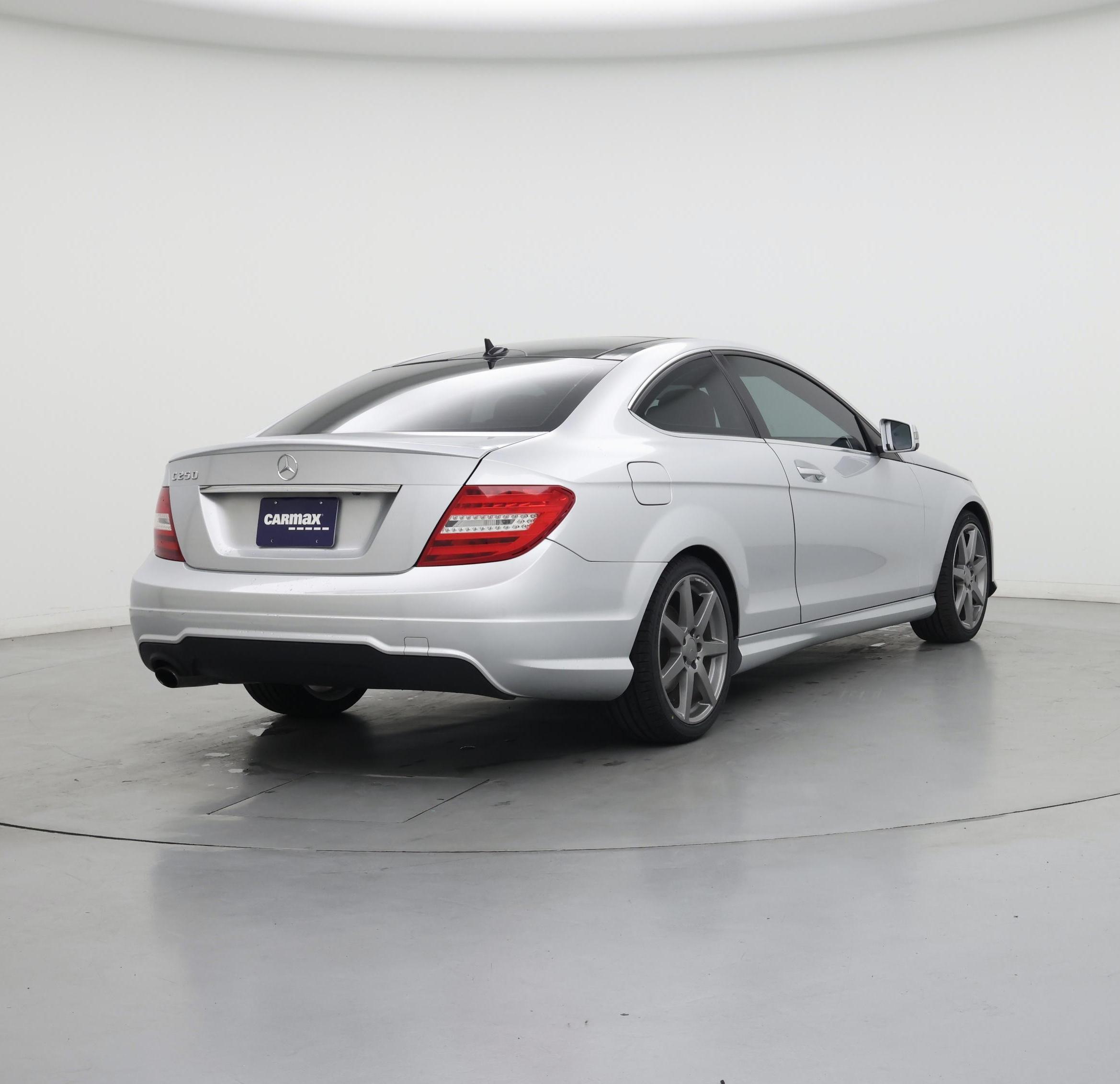 Thumbnail: 2015 Mercedes-Benz C-Class - 8
