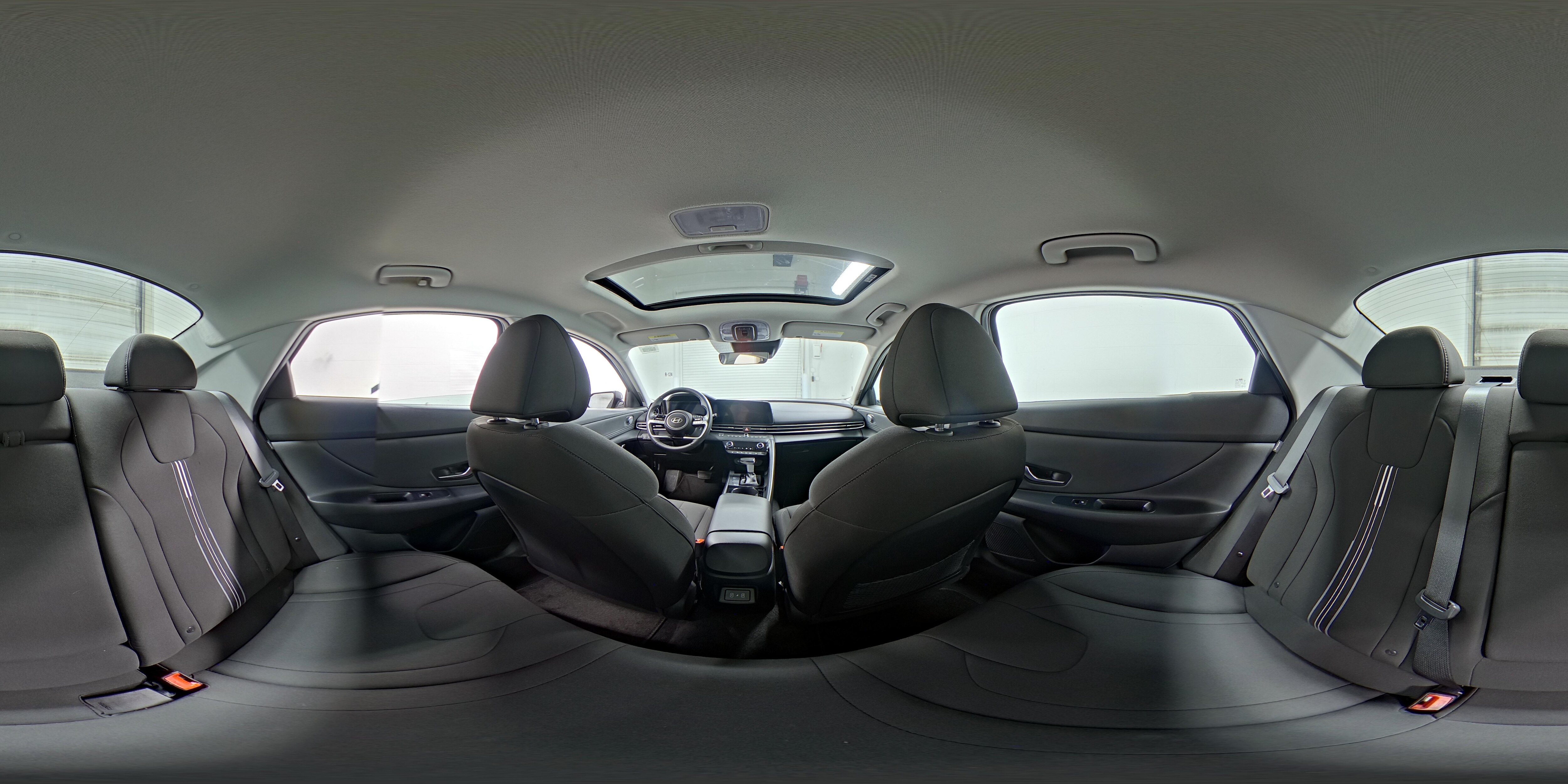 2025 Hyundai Elantra SEL - Photo 27