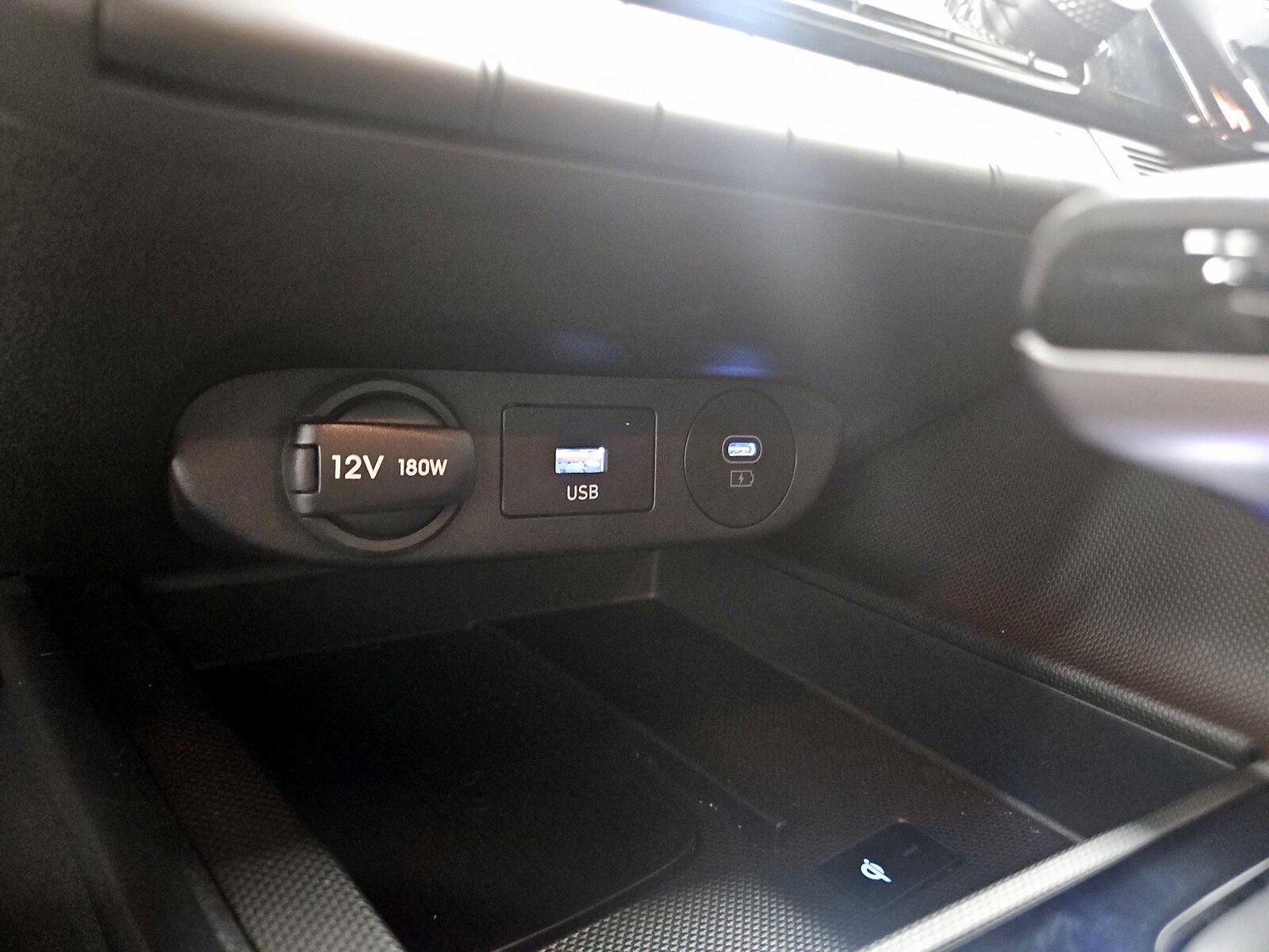 2025 Hyundai Elantra SEL - Photo 20