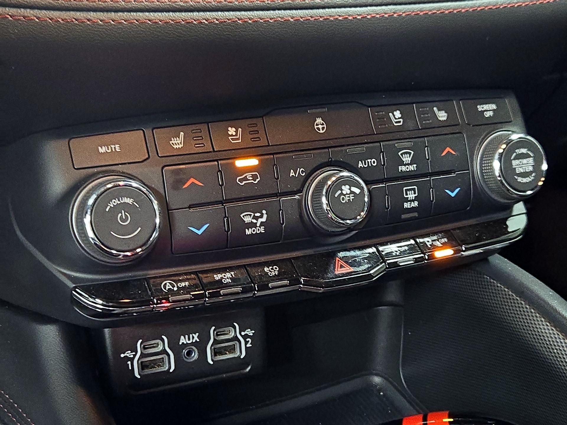 Thumbnail: 2024 Dodge Durango - 17