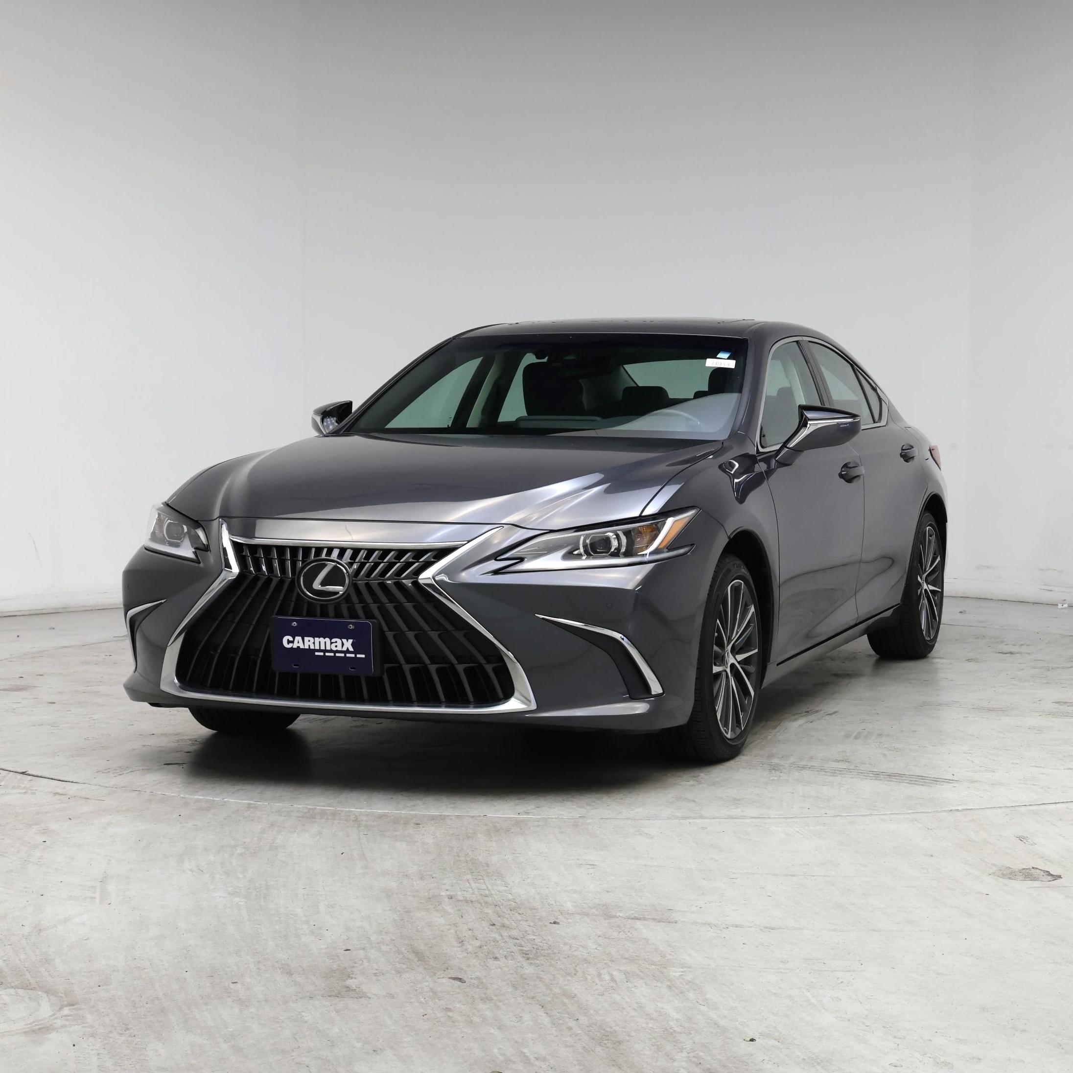 Thumbnail: 2024 Lexus ES - 4
