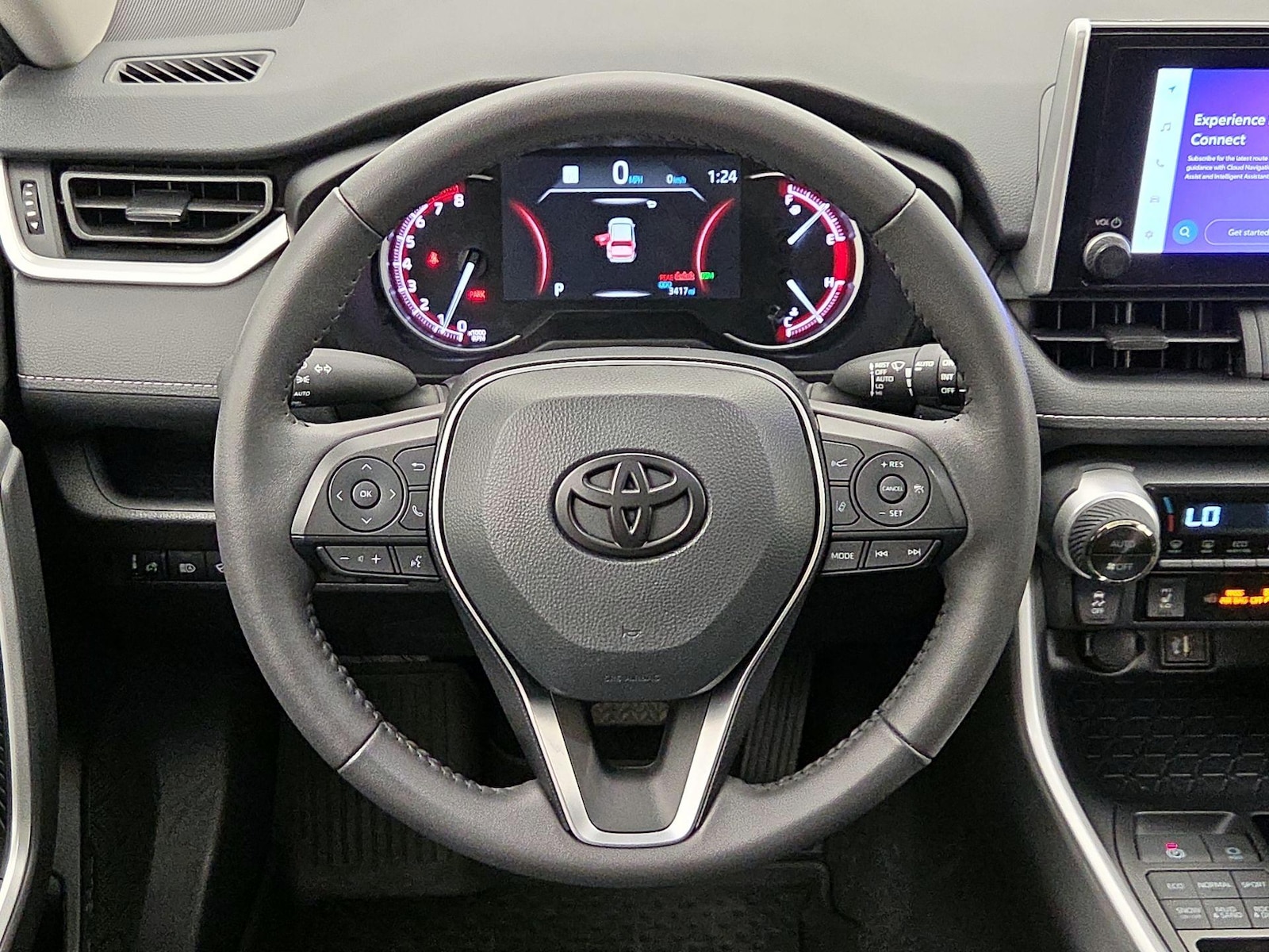 2025 Toyota RAV4 XLE - Photo 11