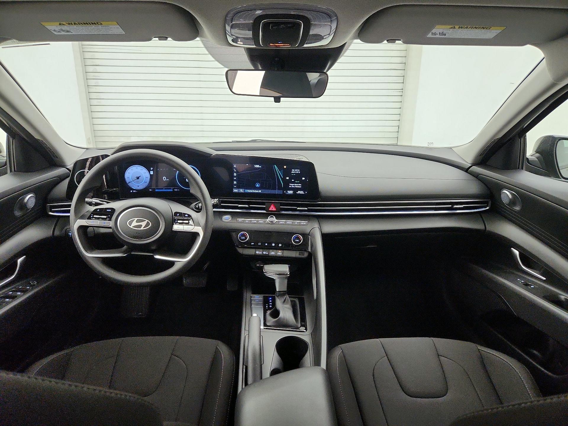 Thumbnail: 2024 Hyundai Elantra - 9
