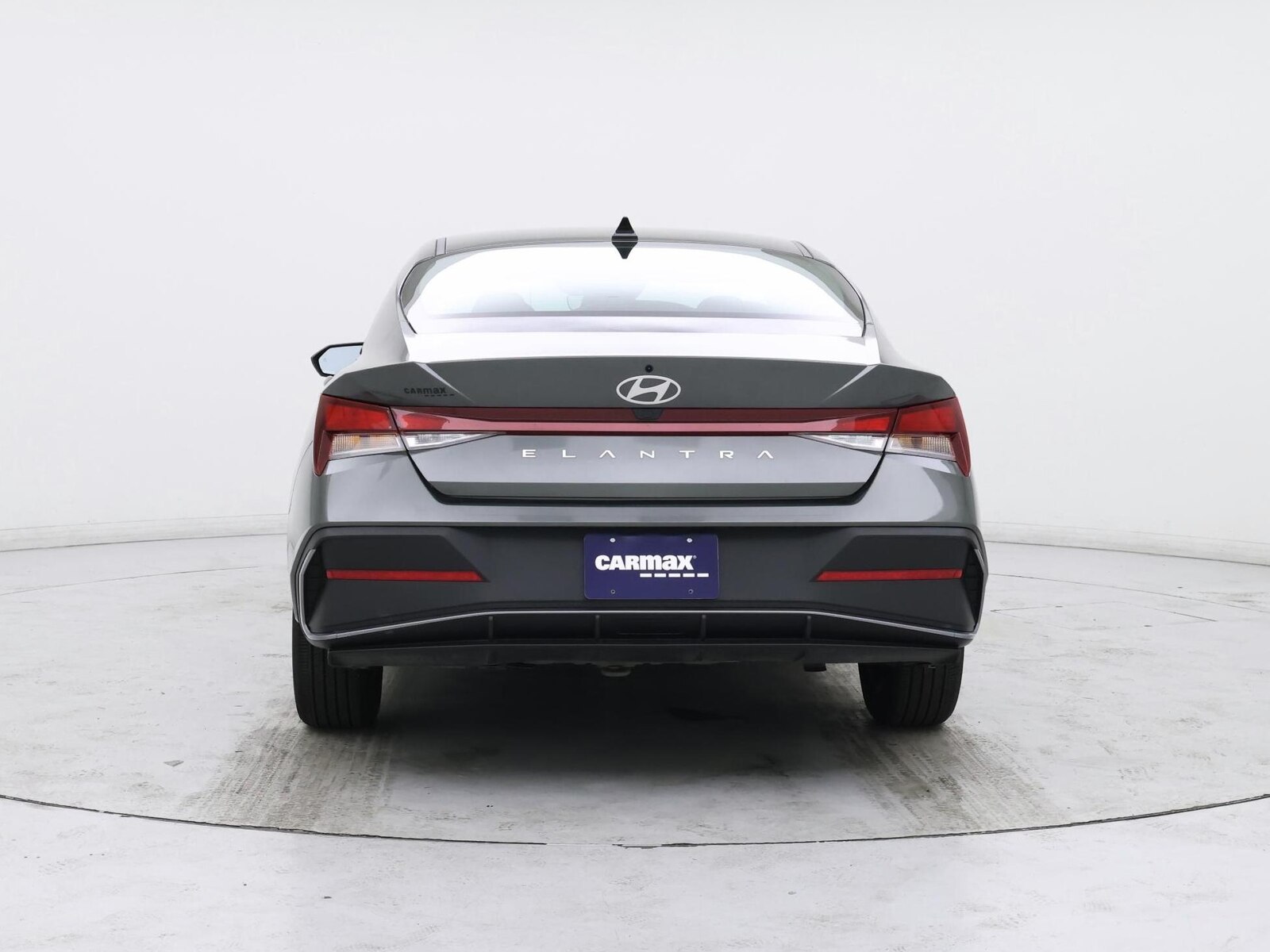 2024 Hyundai Elantra SEL - Photo 7