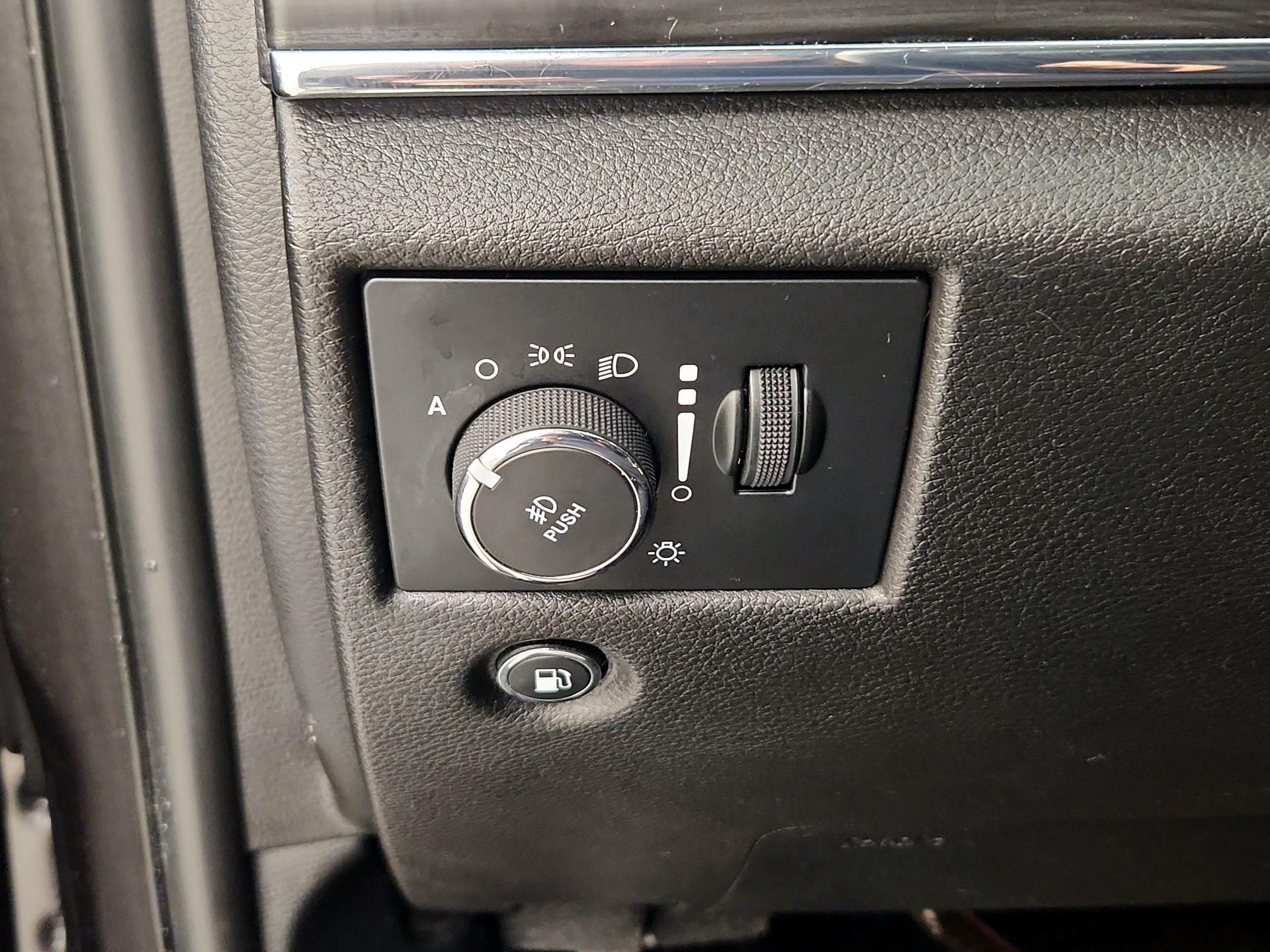 Thumbnail: 2021 Jeep Grand Cherokee - 13