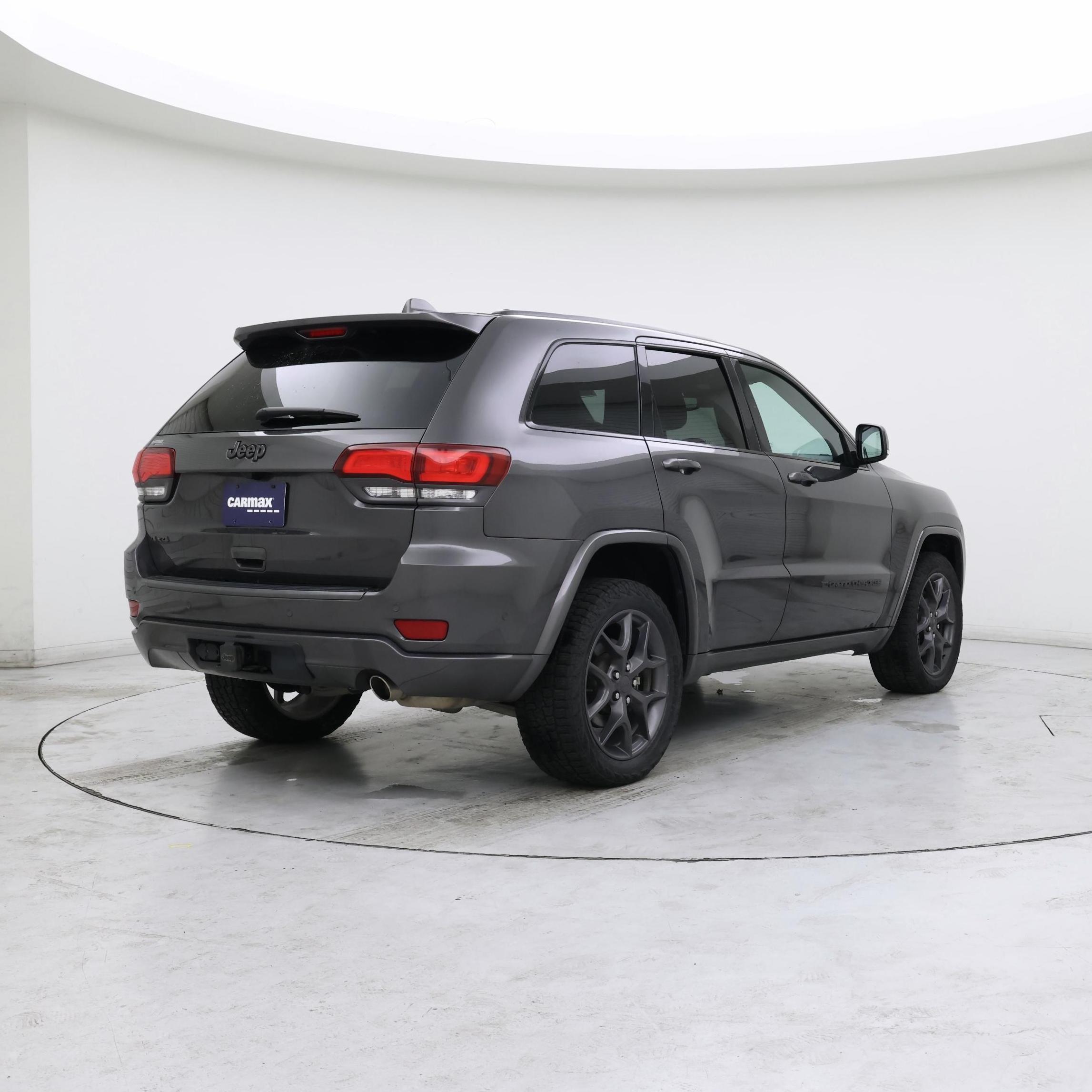 Thumbnail: 2021 Jeep Grand Cherokee - 8