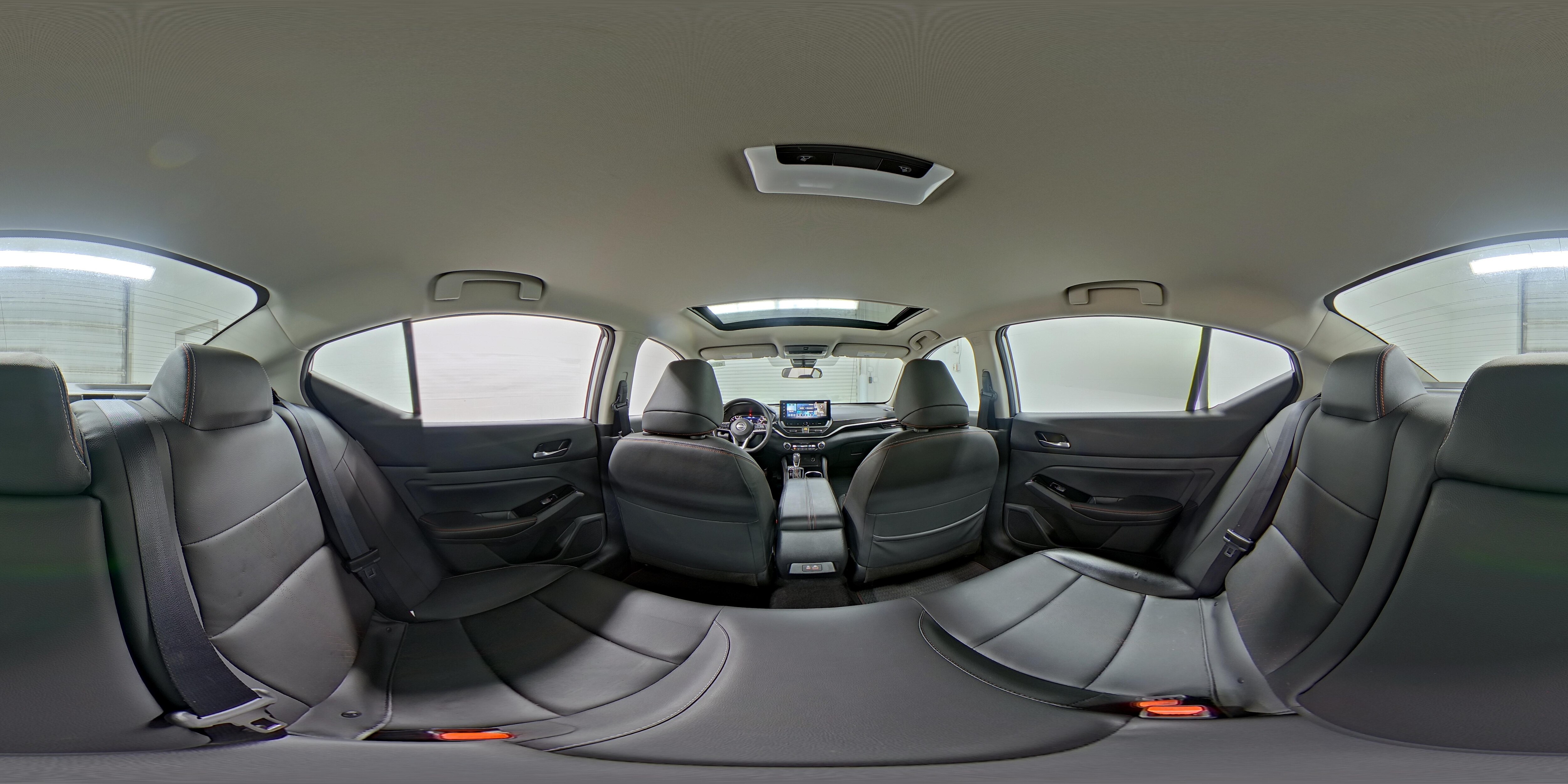 2025 Nissan Altima SR - Photo 26