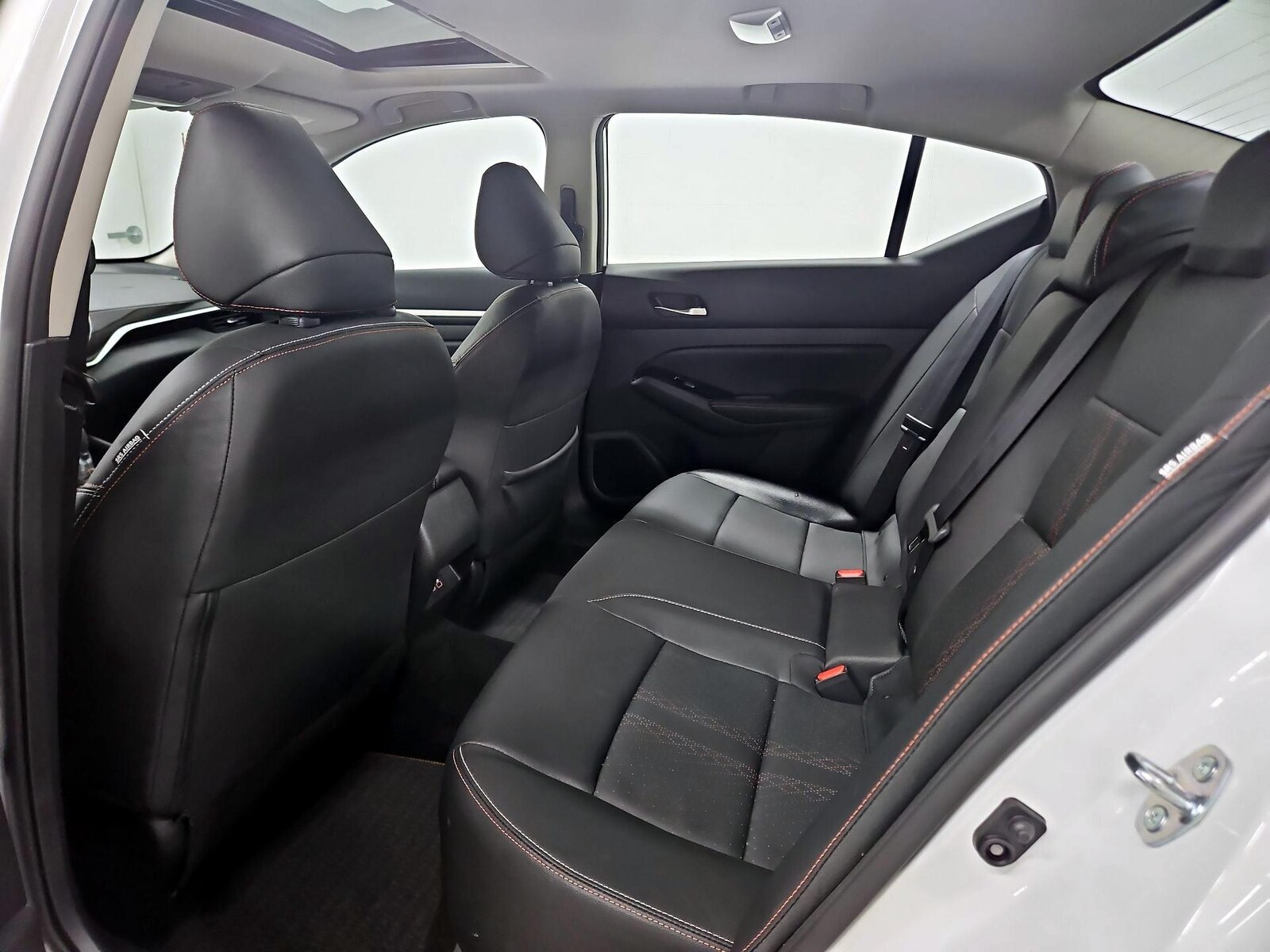 2025 Nissan Altima SR - Photo 21
