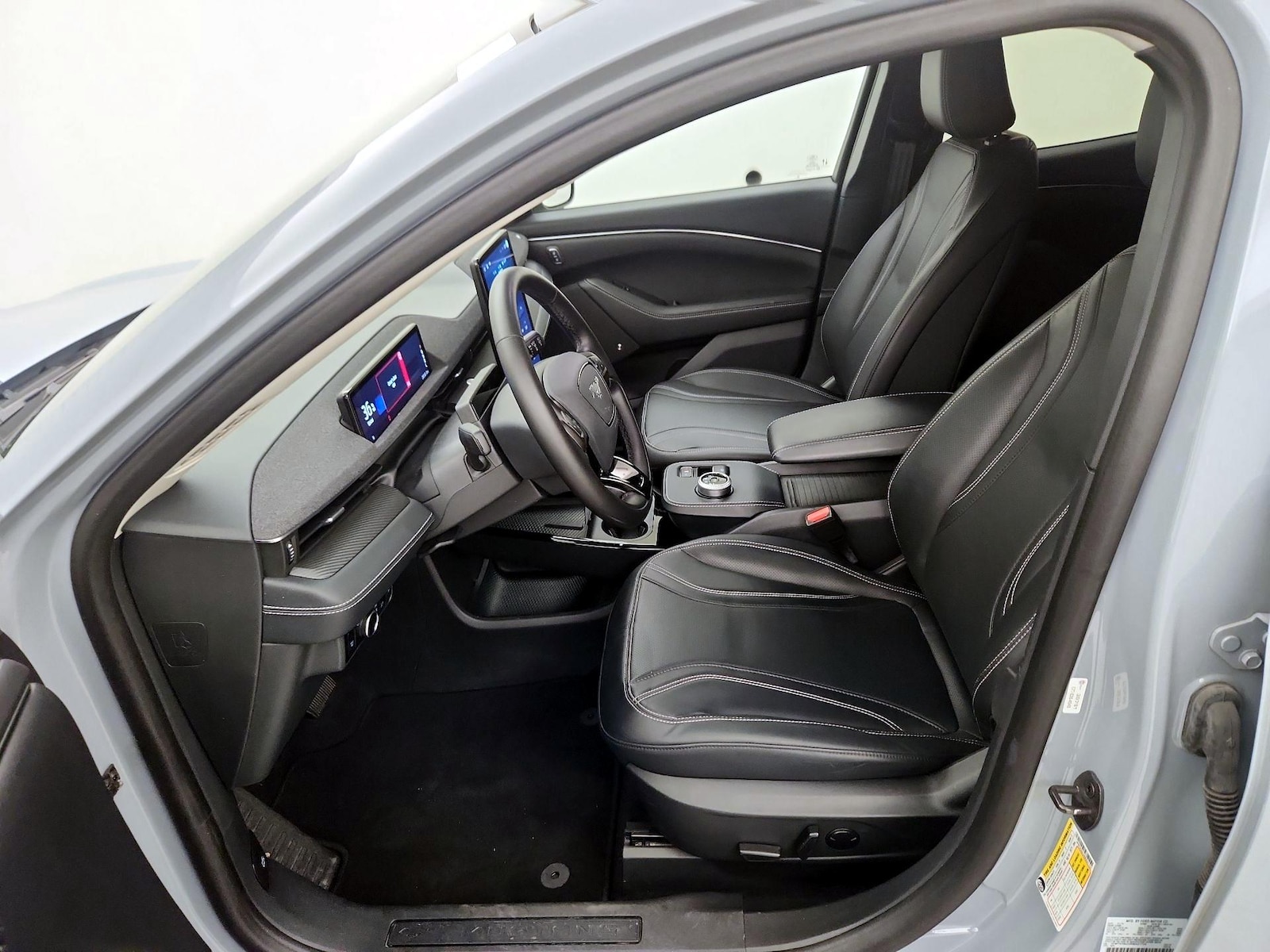 2024 Ford Mustang Mach-E Premium AWD - Photo 12