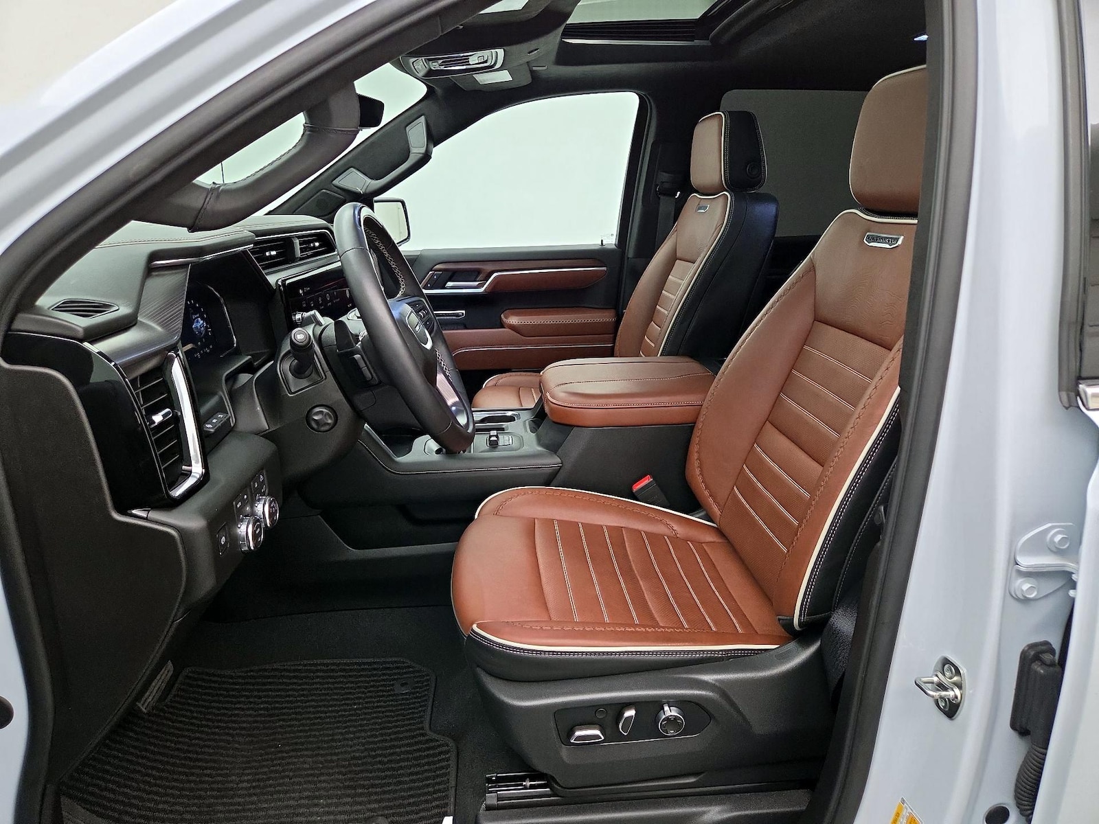 2026 GMC Sierra 1500 Denali Ultimate - Photo 12