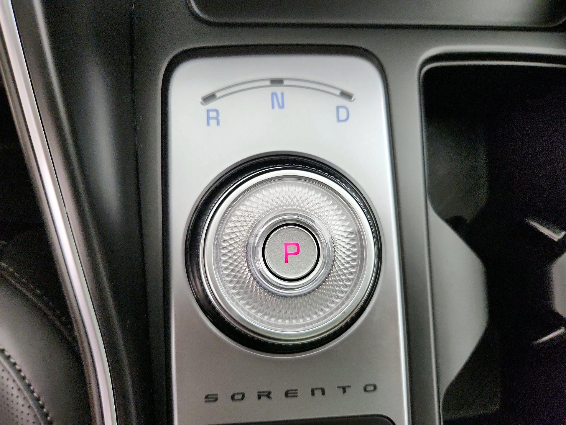 Thumbnail: 2025 Kia Sorento - 18